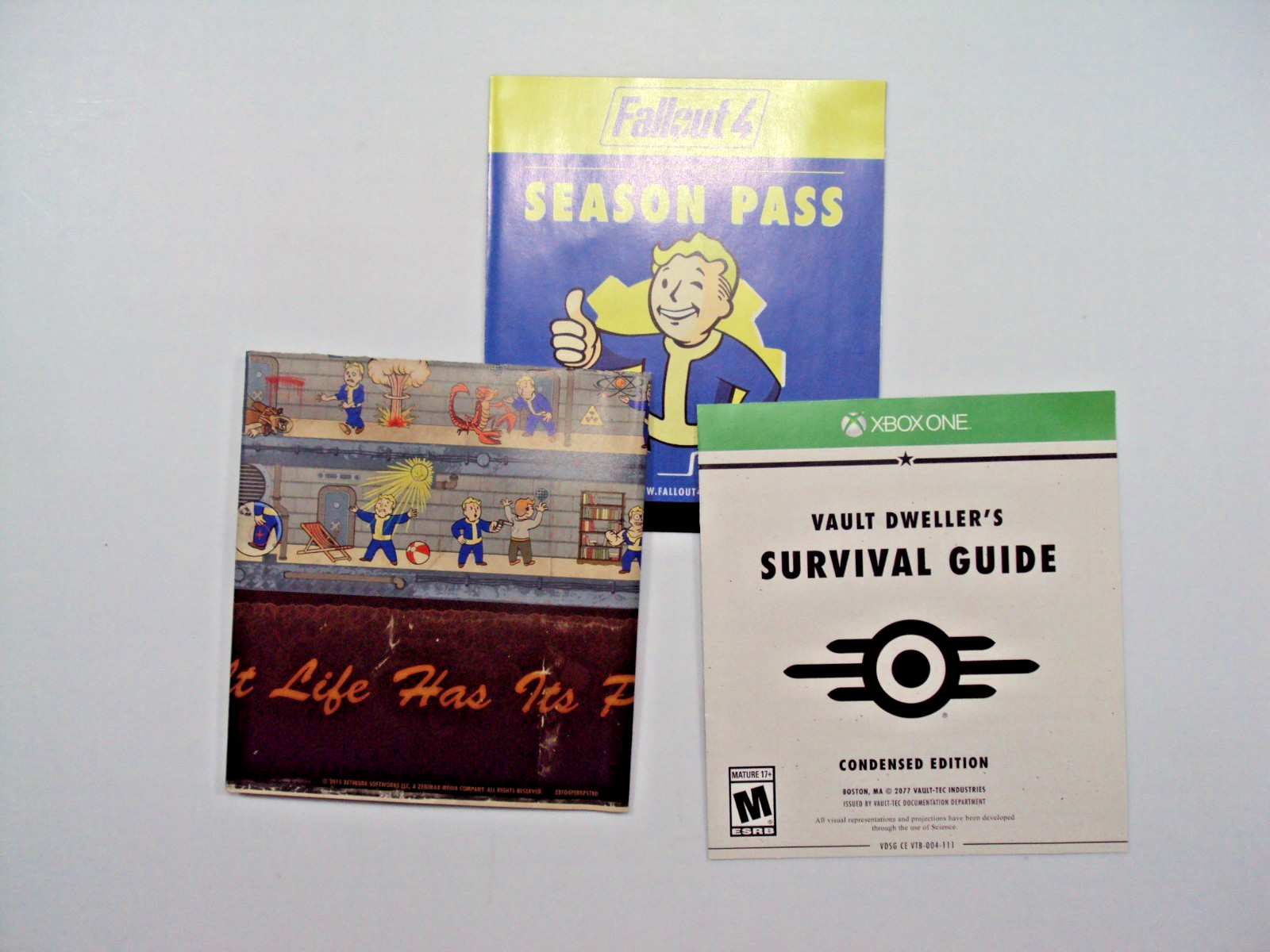 Fallout 4- XBOX One, (Game, inserts, poster) Used, Tested, Free S/H