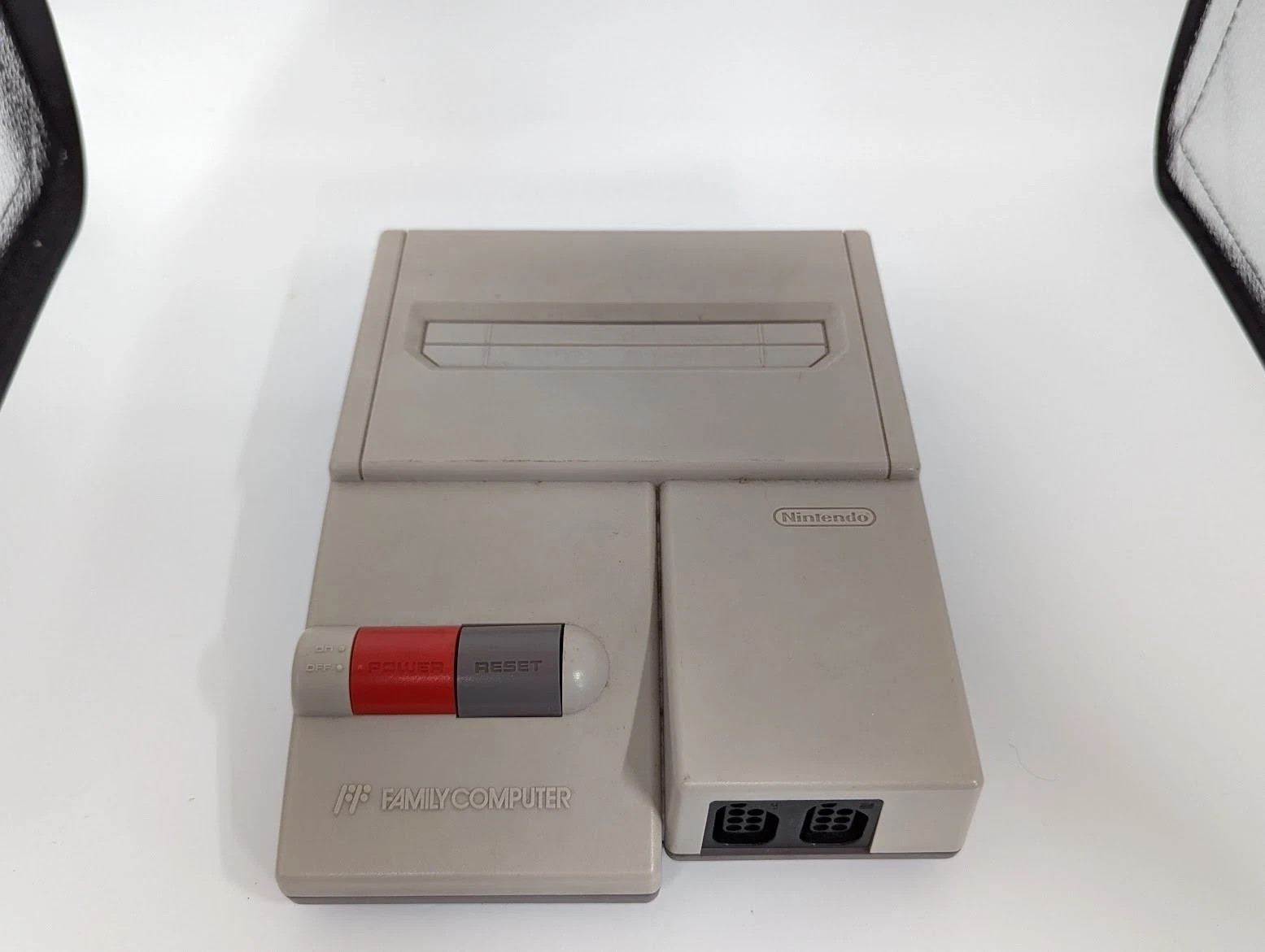Z612 Nintendo New Famicom Console HVC-101 AV NES2 JAPAN USED SET