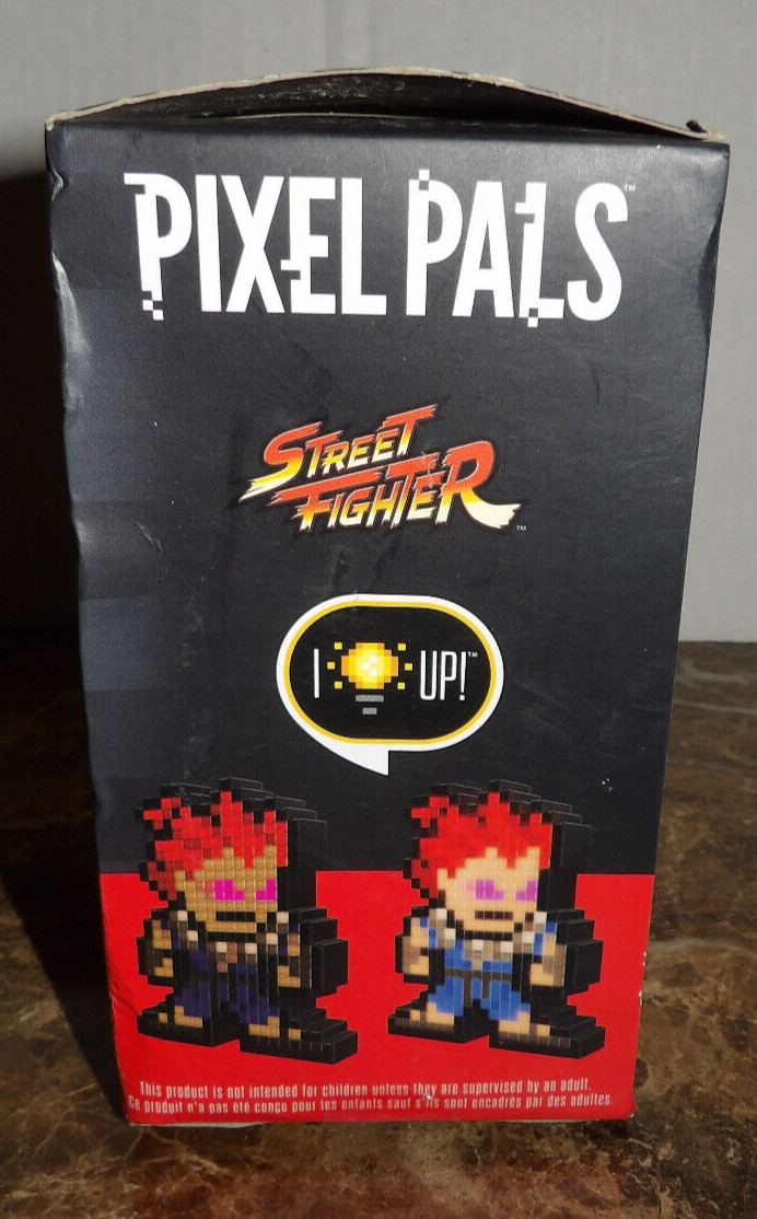 Pixel Pals: Street Fighter 30th Anniversary – Akuma #017 New in Box Light Up