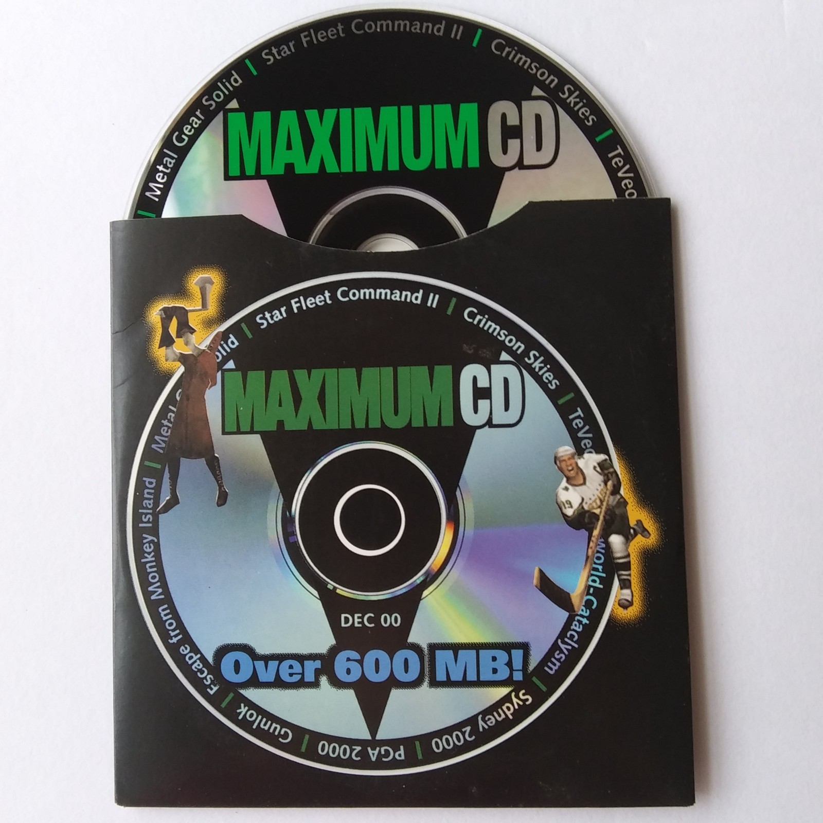 Maximum PC December 2000 CD Best Game Demos Metal Gear Solid PC