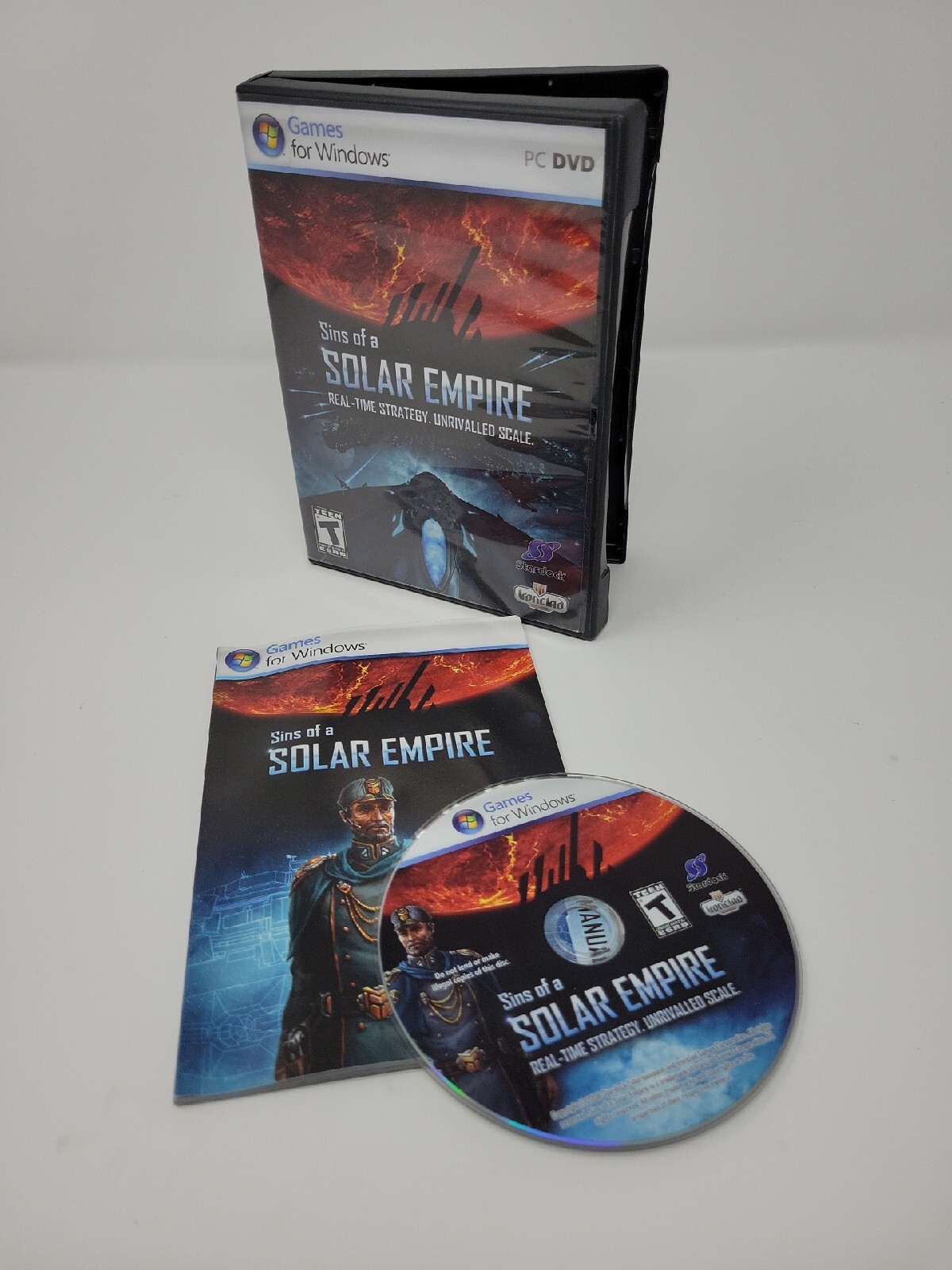 Sins of a Solar Empire w/ Manual Real Time Strategy WIN PC game Ironclad Games