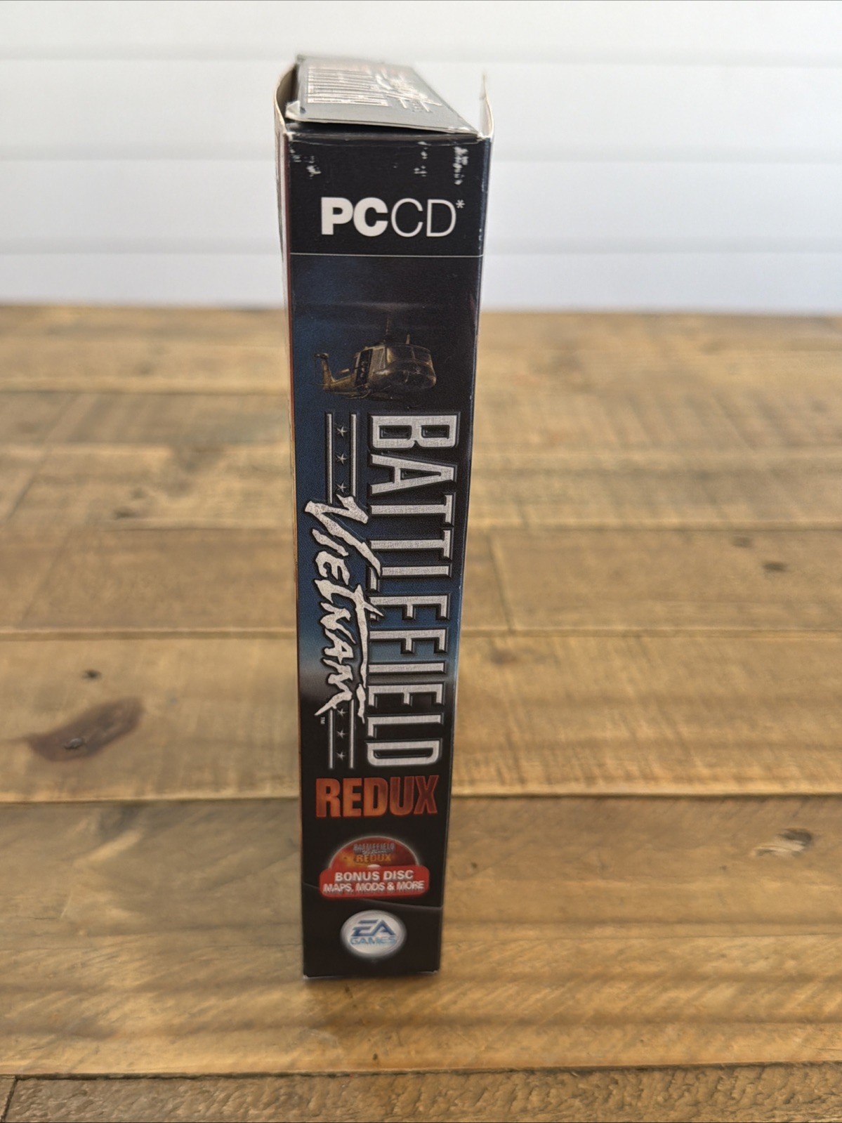 Battlefield Vietnam Redux Video Game PC 2005 + BONUS DISC EA Games Big Box