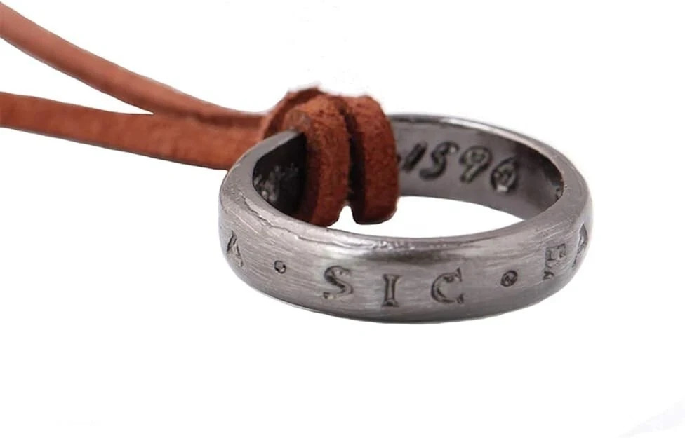 Uncharted Nathan Drake’S Ring with Necklace Strap from Collector’S Edition