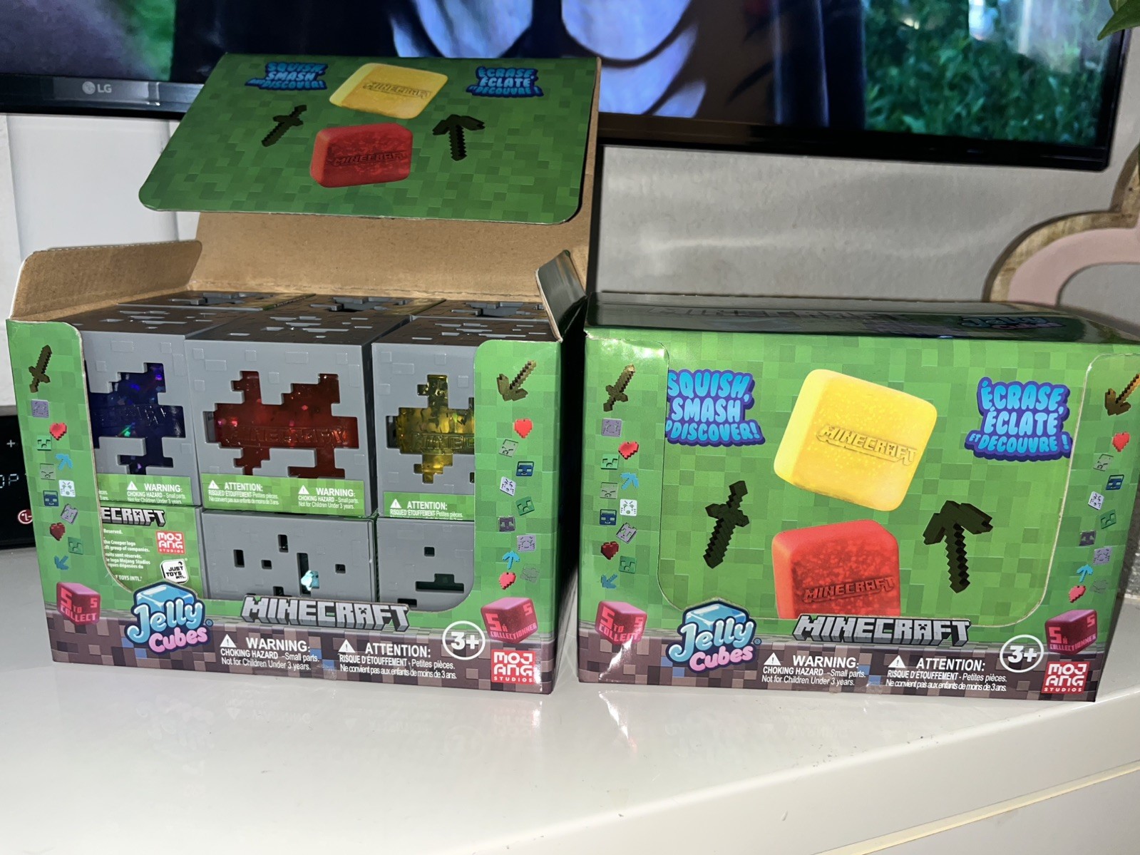 Just Toys Intl. Minecraft Jelly Cubes Squish Smash Collectible Figure LOT 12