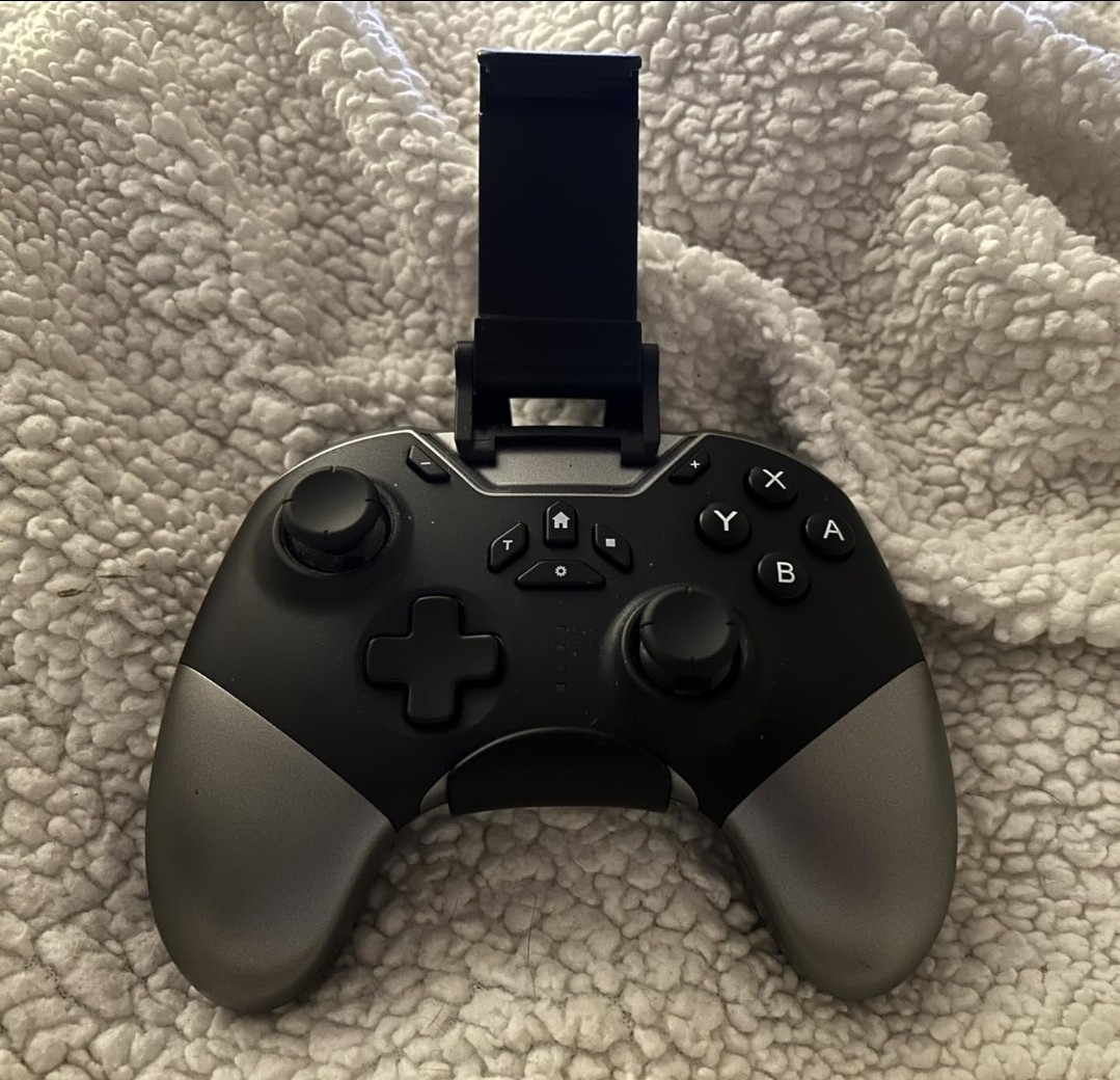 Bluetooth Controller (Xbox, Android, Apple, PC)