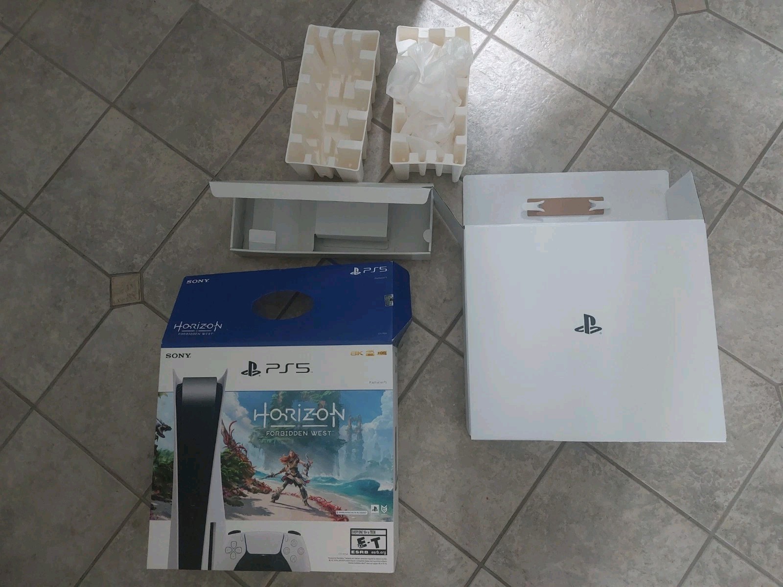 Sony PS5 Horizon Forbidden West BOX ONLY Some Inside Items See All Photos
