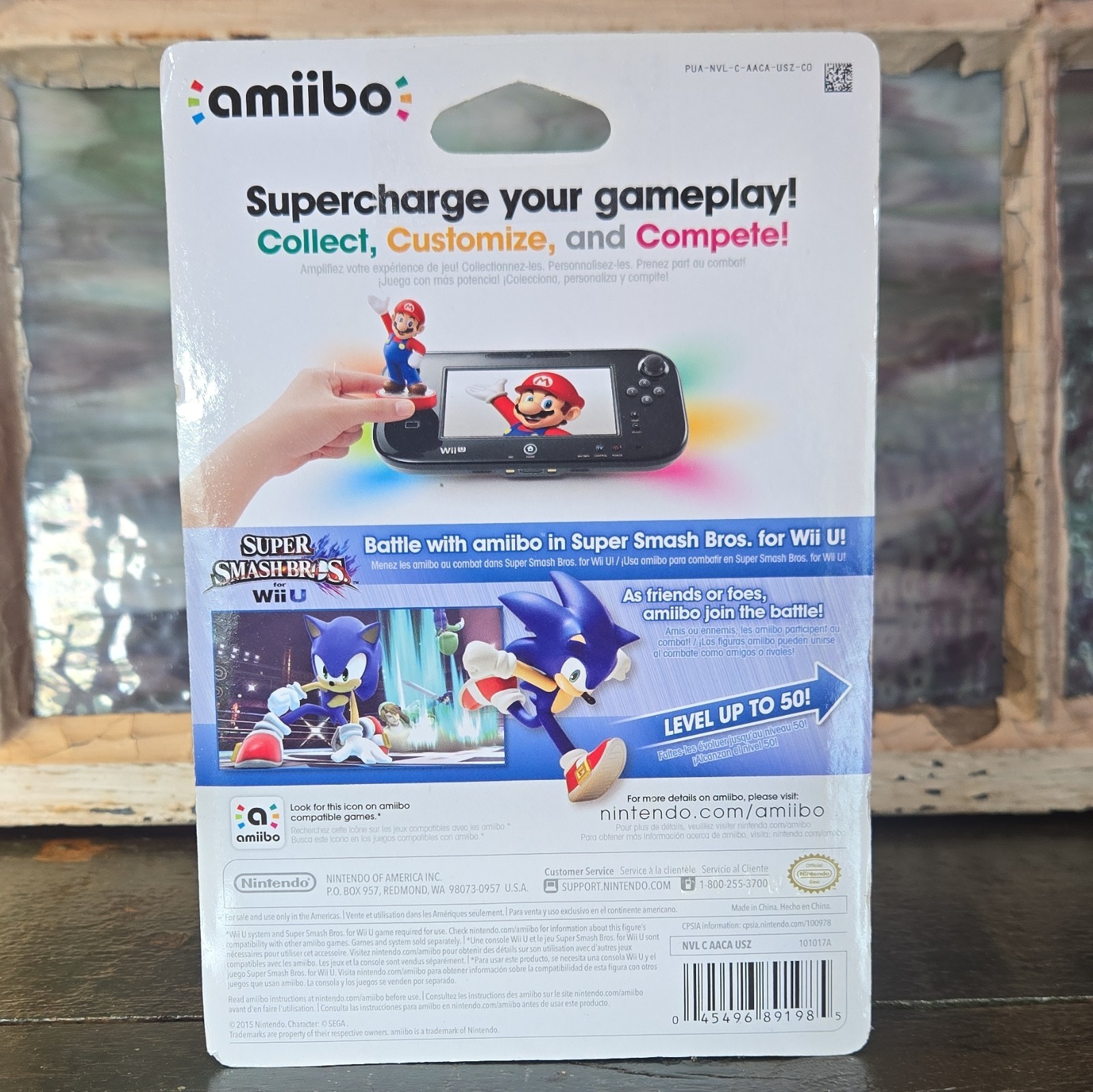 Nintendo amiibo Sonic Collectible Figure for Super Smash Bros. for Wii U (2015)