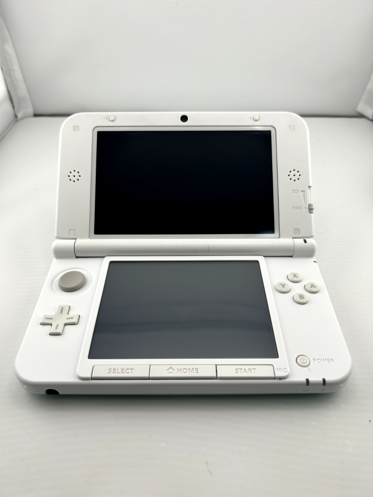 [S-rank] Nintendo 3DS LL XL console Luigi 30th Anniversary with Charger/Stylus