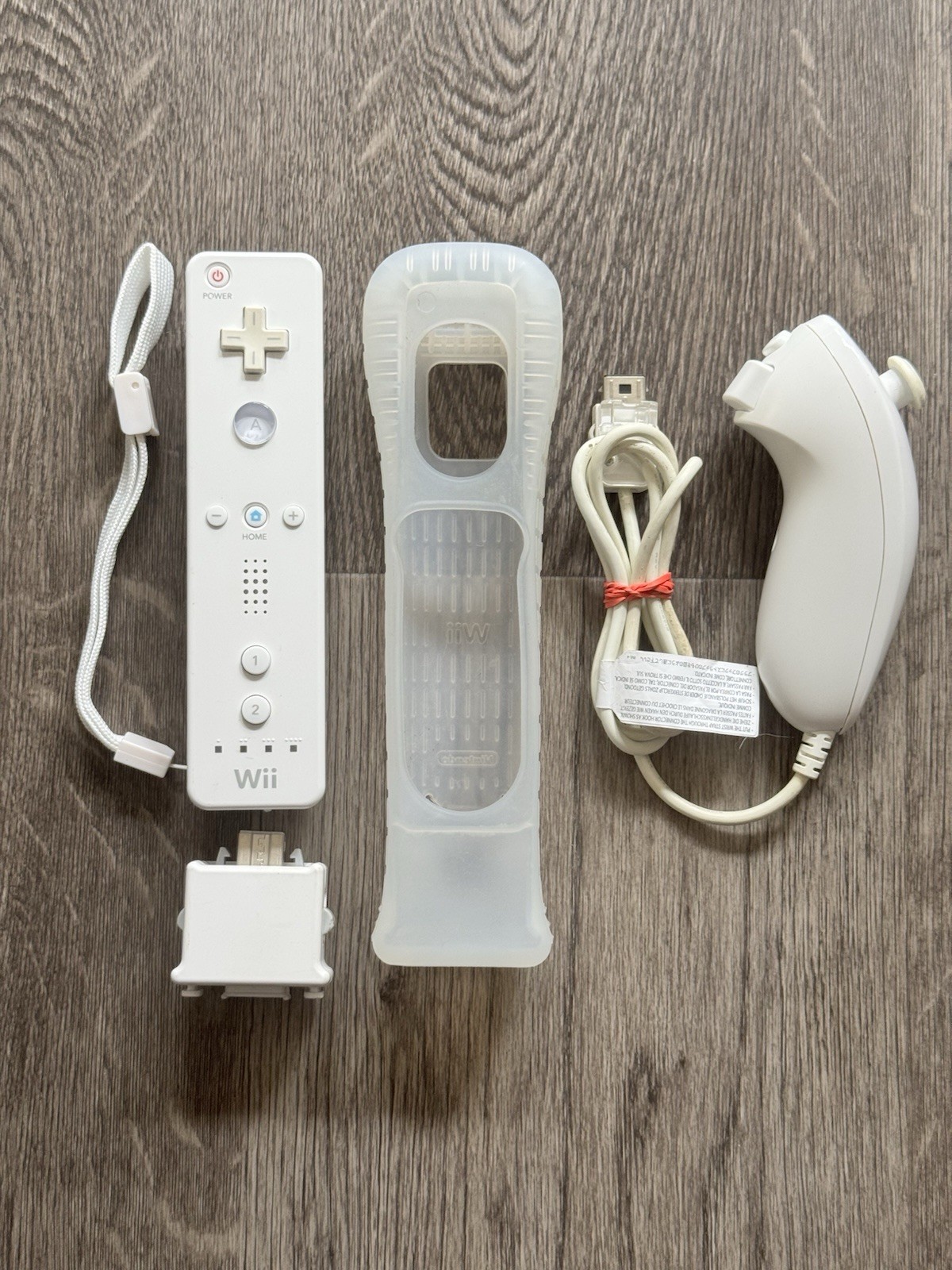 Nintendo Wii Remote with Nunchuck And Motion Plus White OEM Tested Working