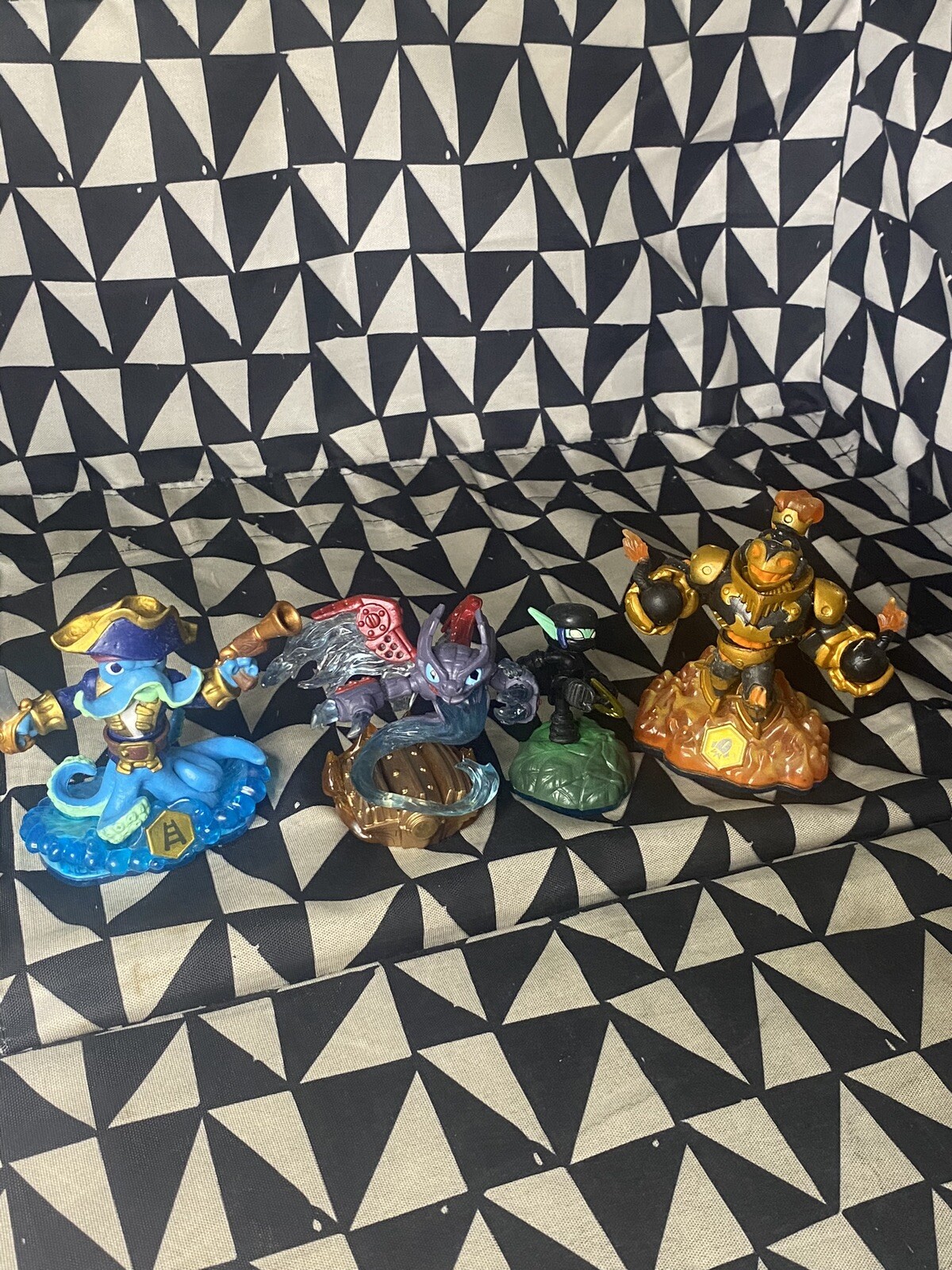 Activision Skylanders Spitfire Dragon Fire Element Figure +More : Mixed Lot Of 4