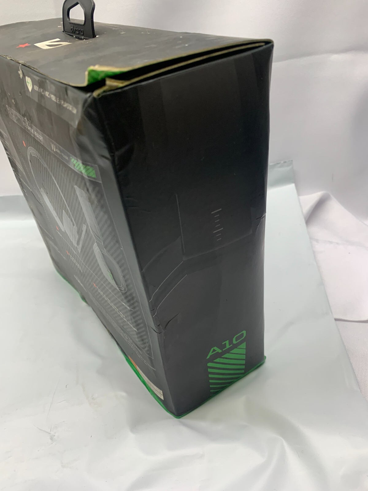 Astro A10 Wired Stereo Gaming Headset – Green/black* New-Box Damage*