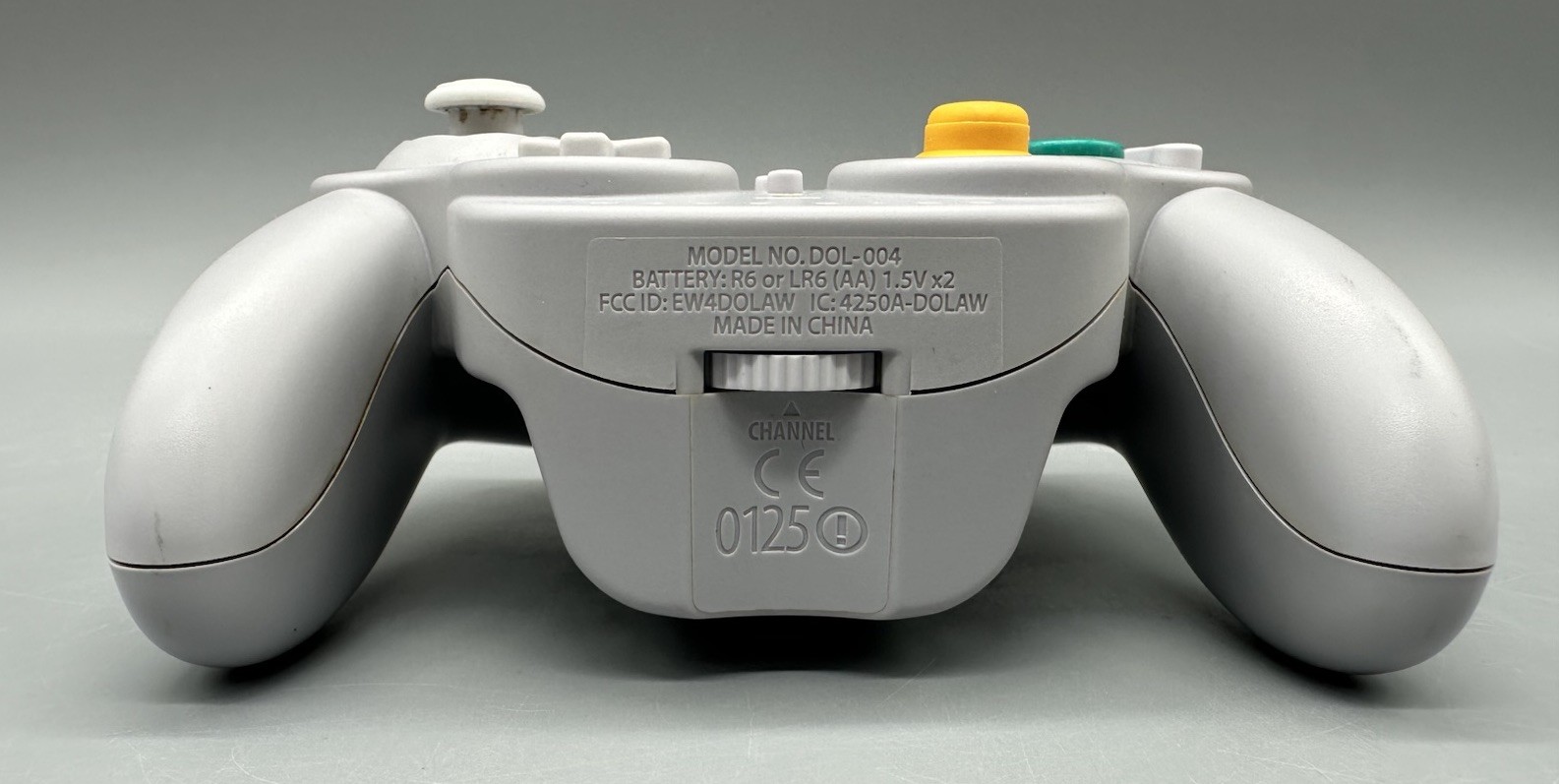 Nintendo GameCube OEM Wavebird Gray Controller Only (No Receiver) TESTED & WORKS