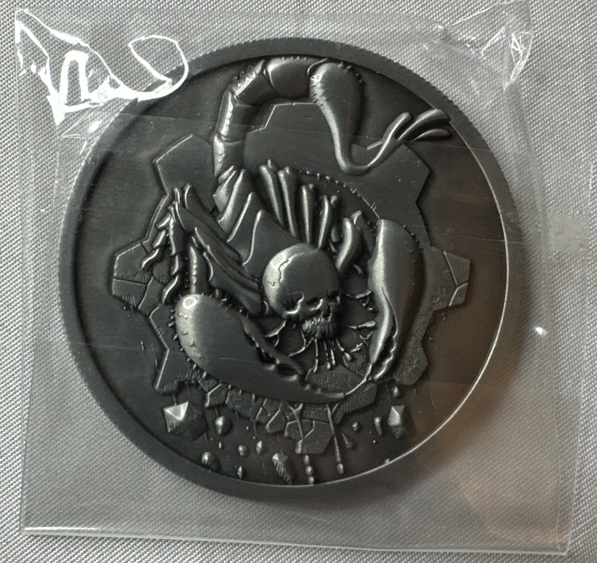 Gears Of War 5 Promo Box Pin + Coin + Lanyard + Art Card Promotional Xbox One