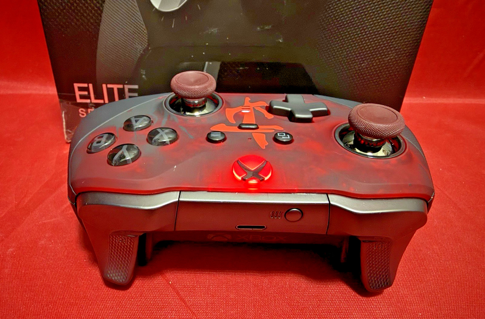 Microsoft Xbox Elite Series 2 Controller- DOOM The Dark Ages Shell + Accs + Case