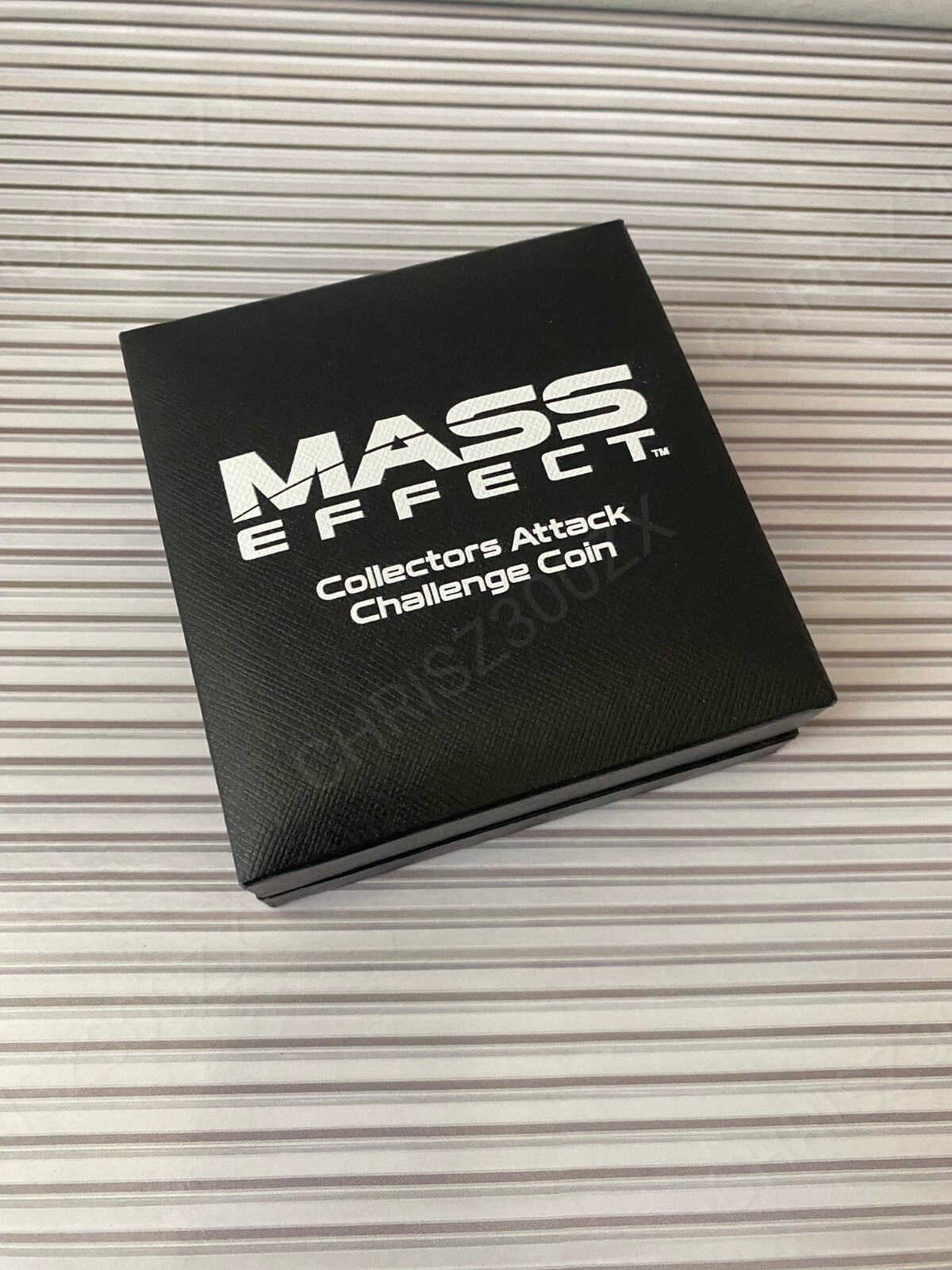 Mass Effect Shepard Attack The Normandy Collector’s Challenge Coin Figure N7 Box