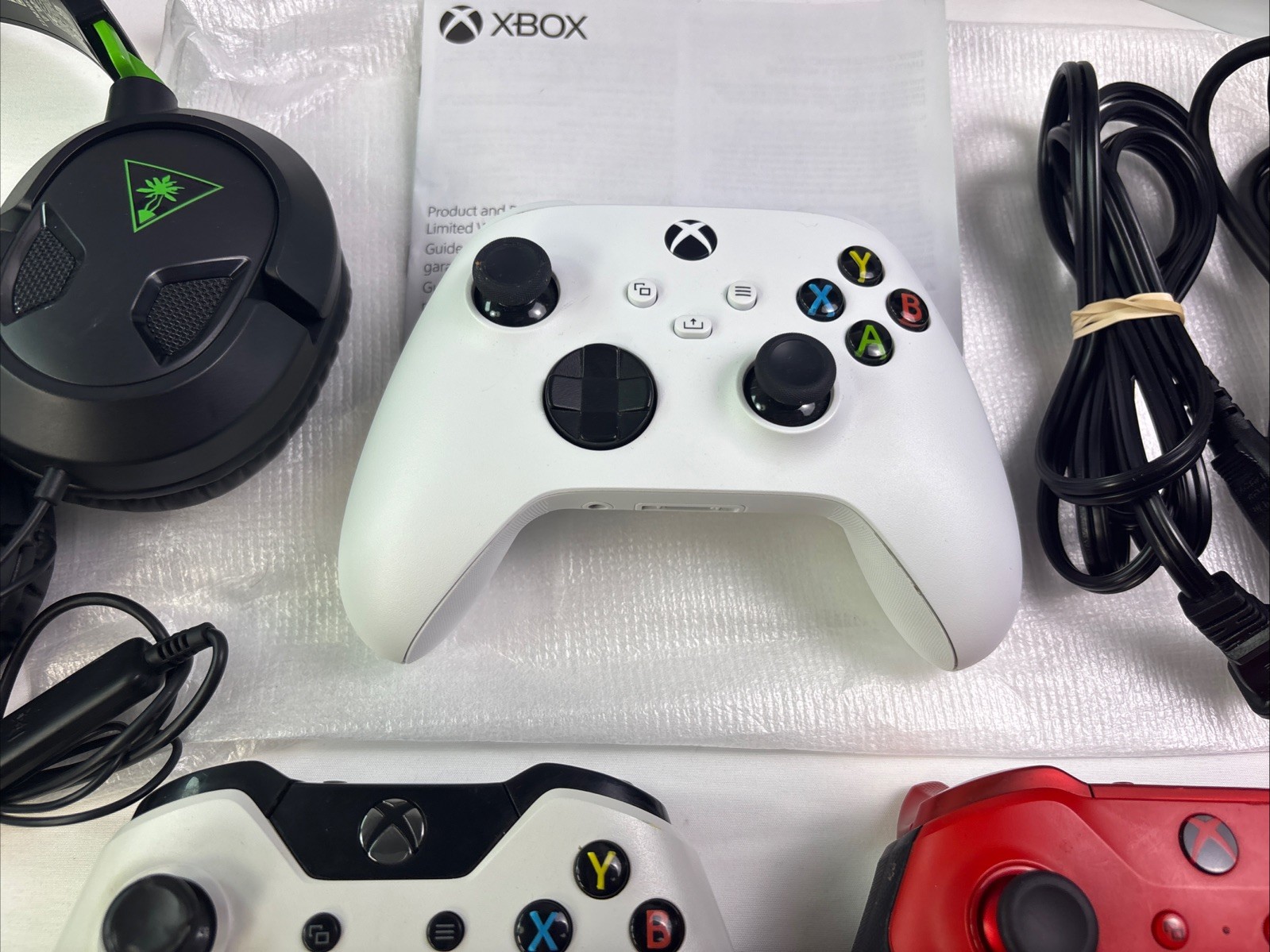 Microsoft Xbox Series S 512GB + Turtle Beach Headphones & 3 Controllers