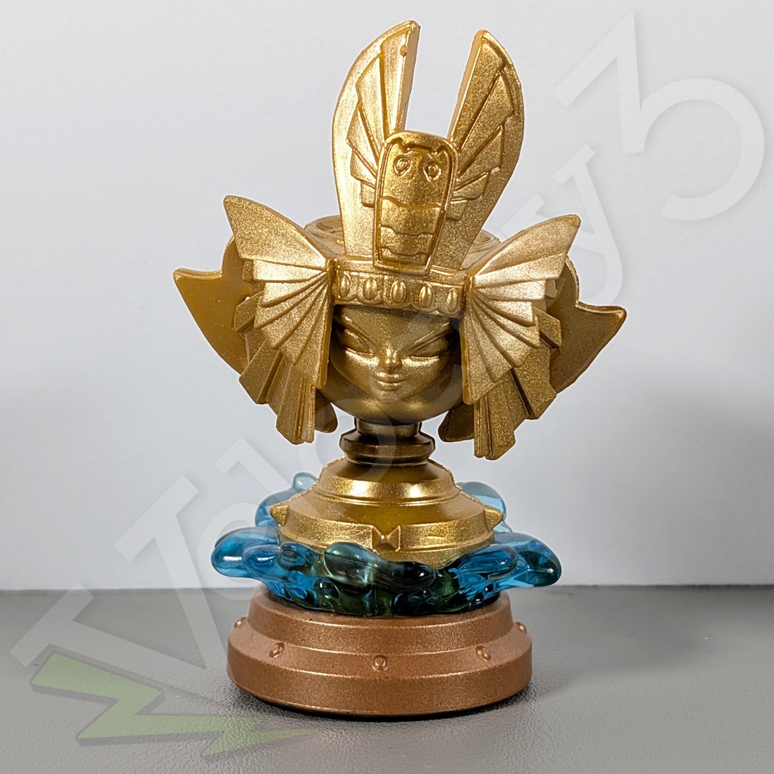 Skylanders Superchargers Sea Racing Trophy – Golden Queen Sea Trophy