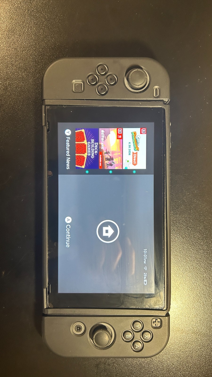 Adult Owned Switch V2 Console HAC-001(-01) Bundle + HORI Split Pad Pro