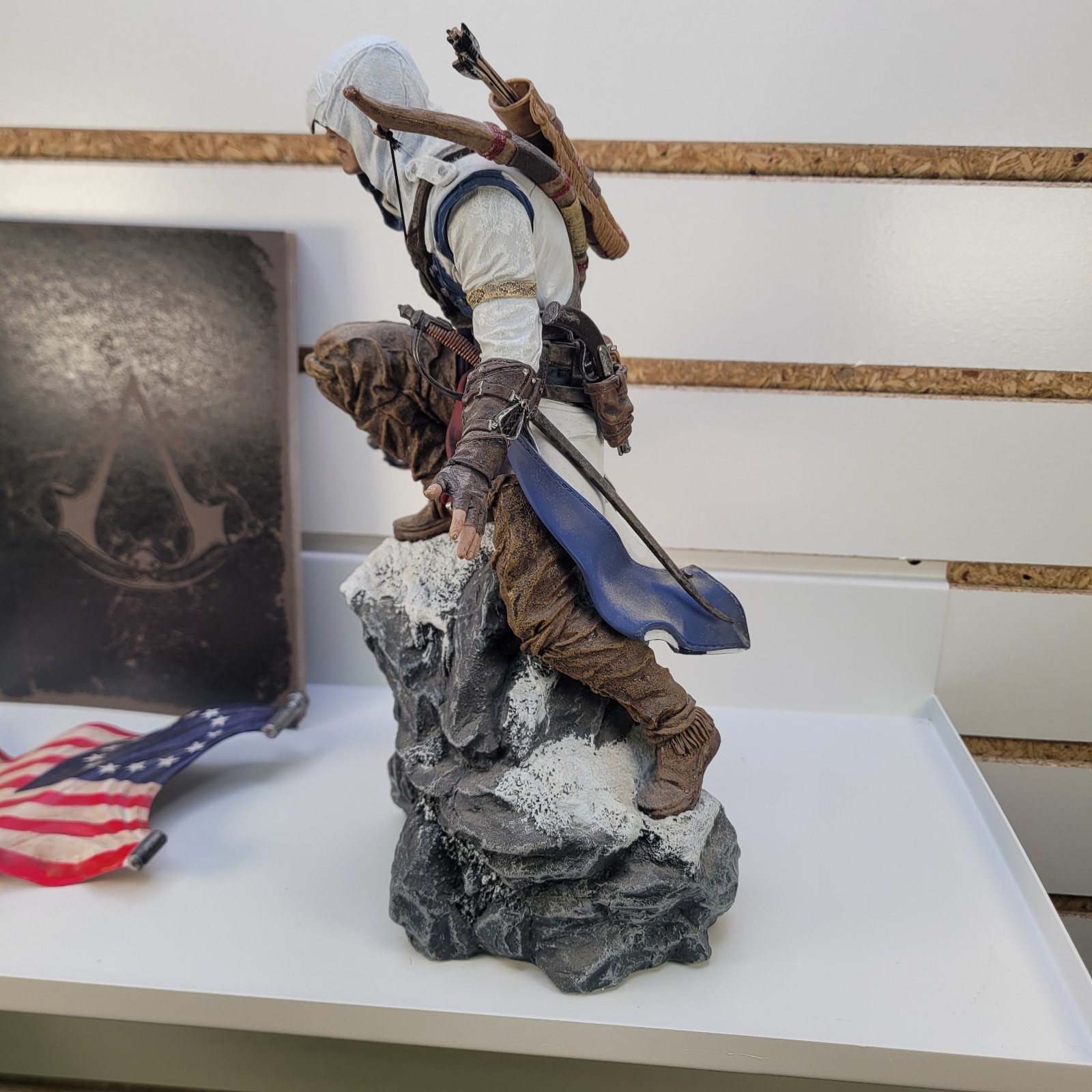 Assassin’s Creed III 3 Xbox 360 Limited Edition Box Set Game Statue