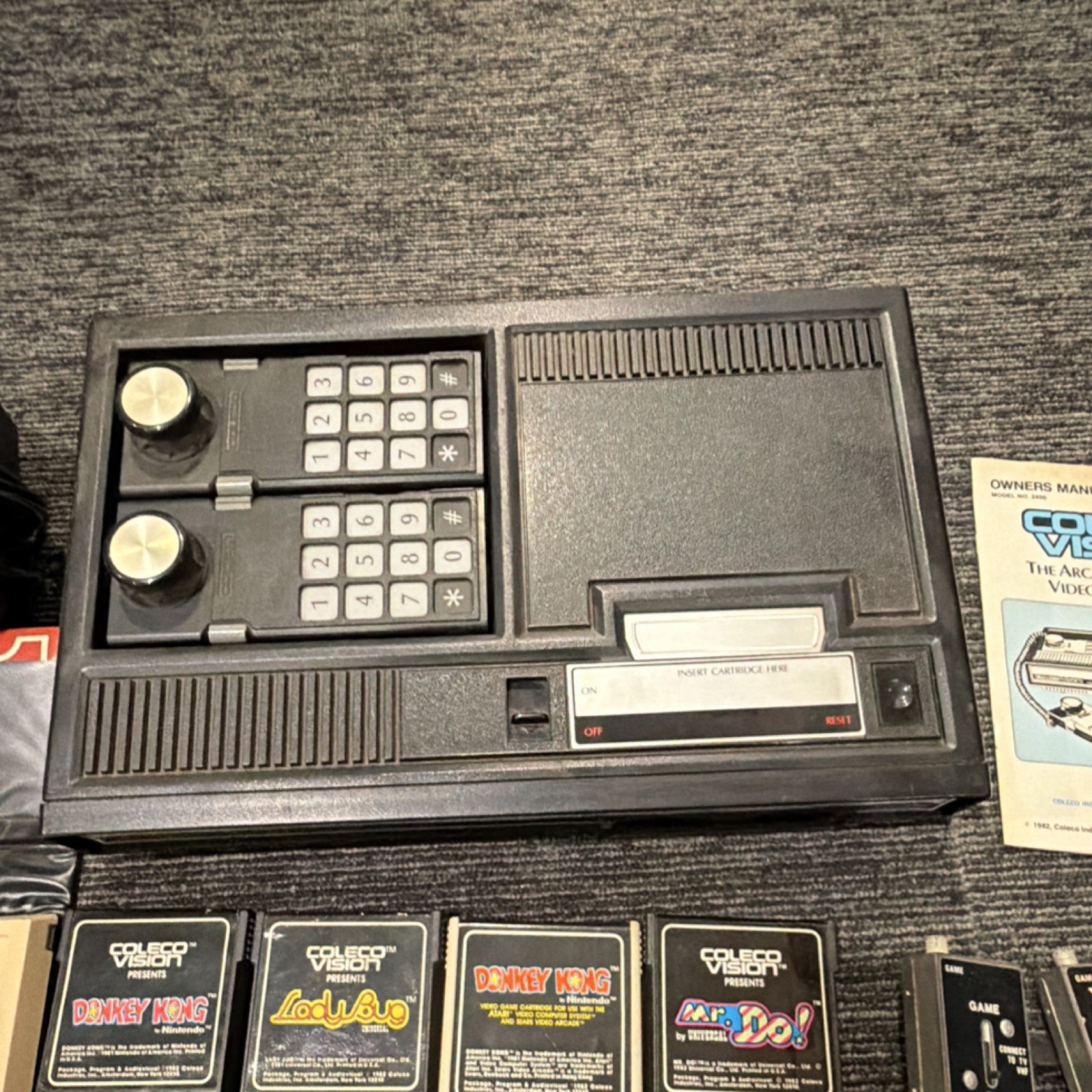Coleco ColecoVision Console Bundle w/ 5 Games Manual RF Switches Hardwired