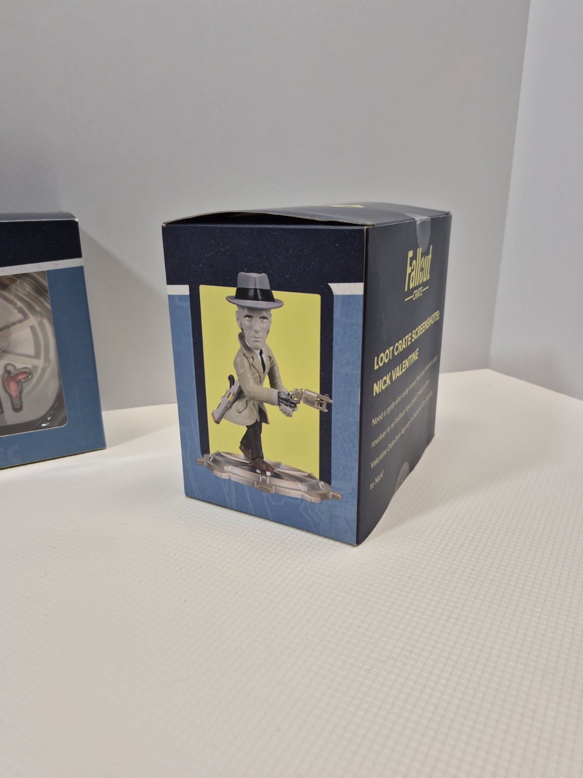 Fallout Crate Lot Nick Valentine & Piper Wright Figures NIB Loot Crate Bethesda