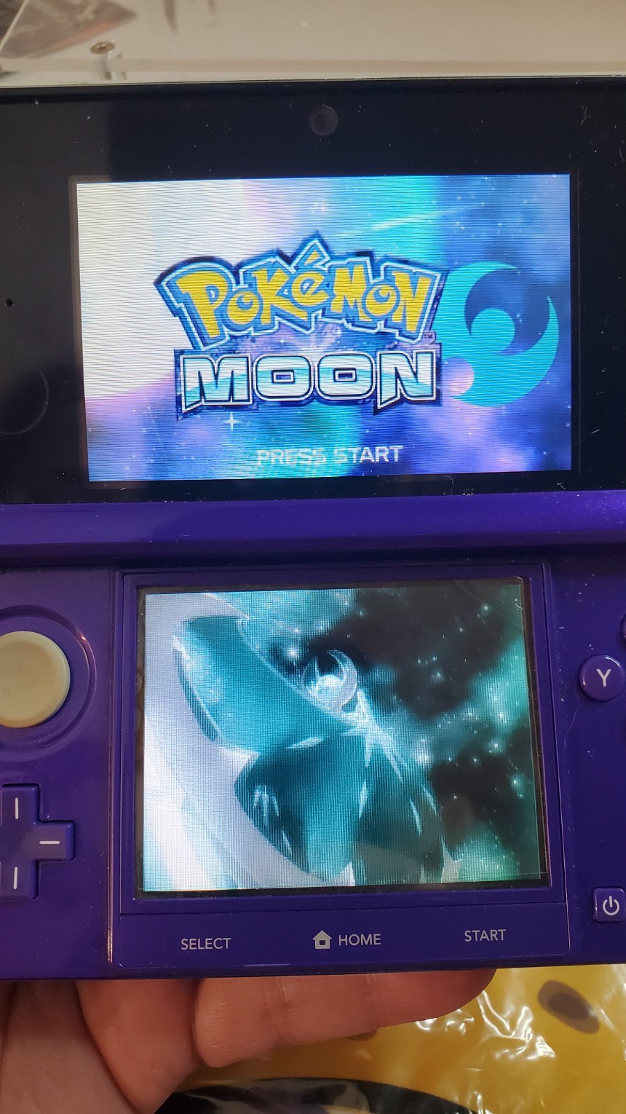 Purple Nintendo 3DS w Charger and Case