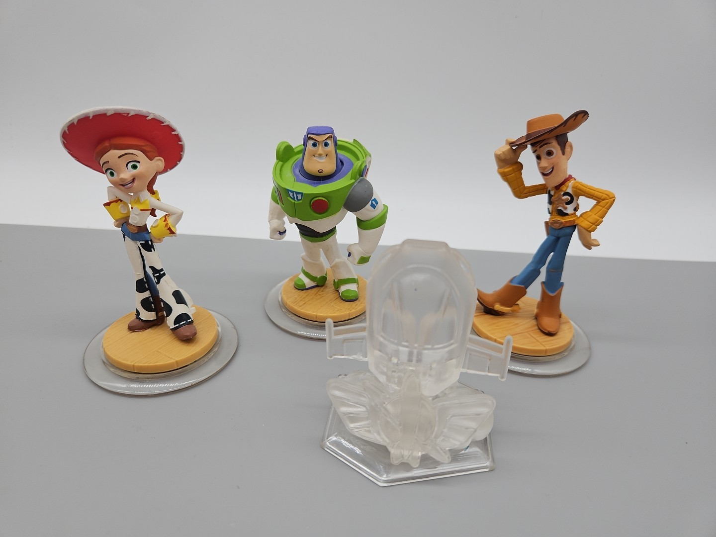 Disney Infinity Toy Story, Woody, Jessie, Buzz Lightyear & Crystal, Lot Of 4