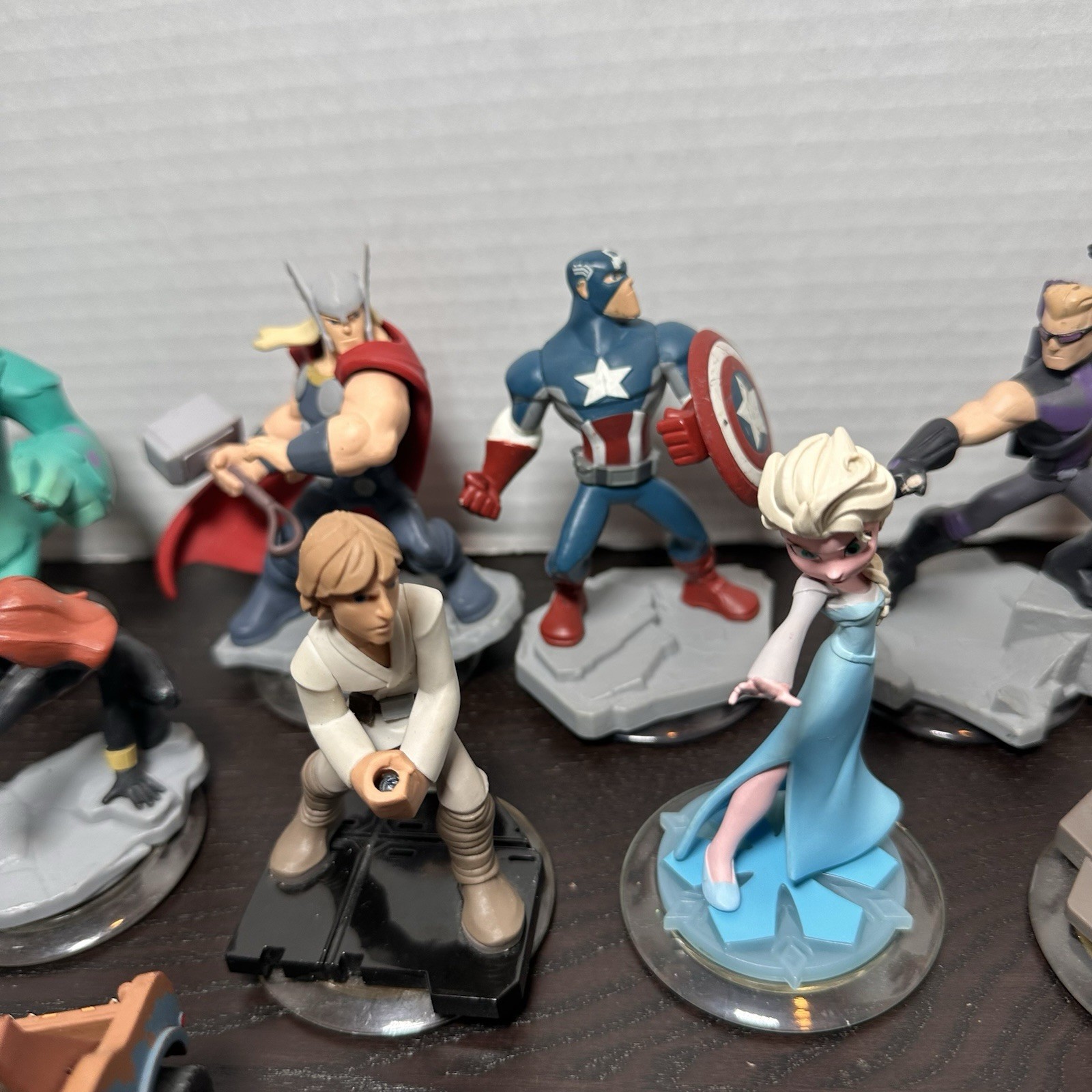 Disney Infinity Figures And Levels Marvel Star Wars & More