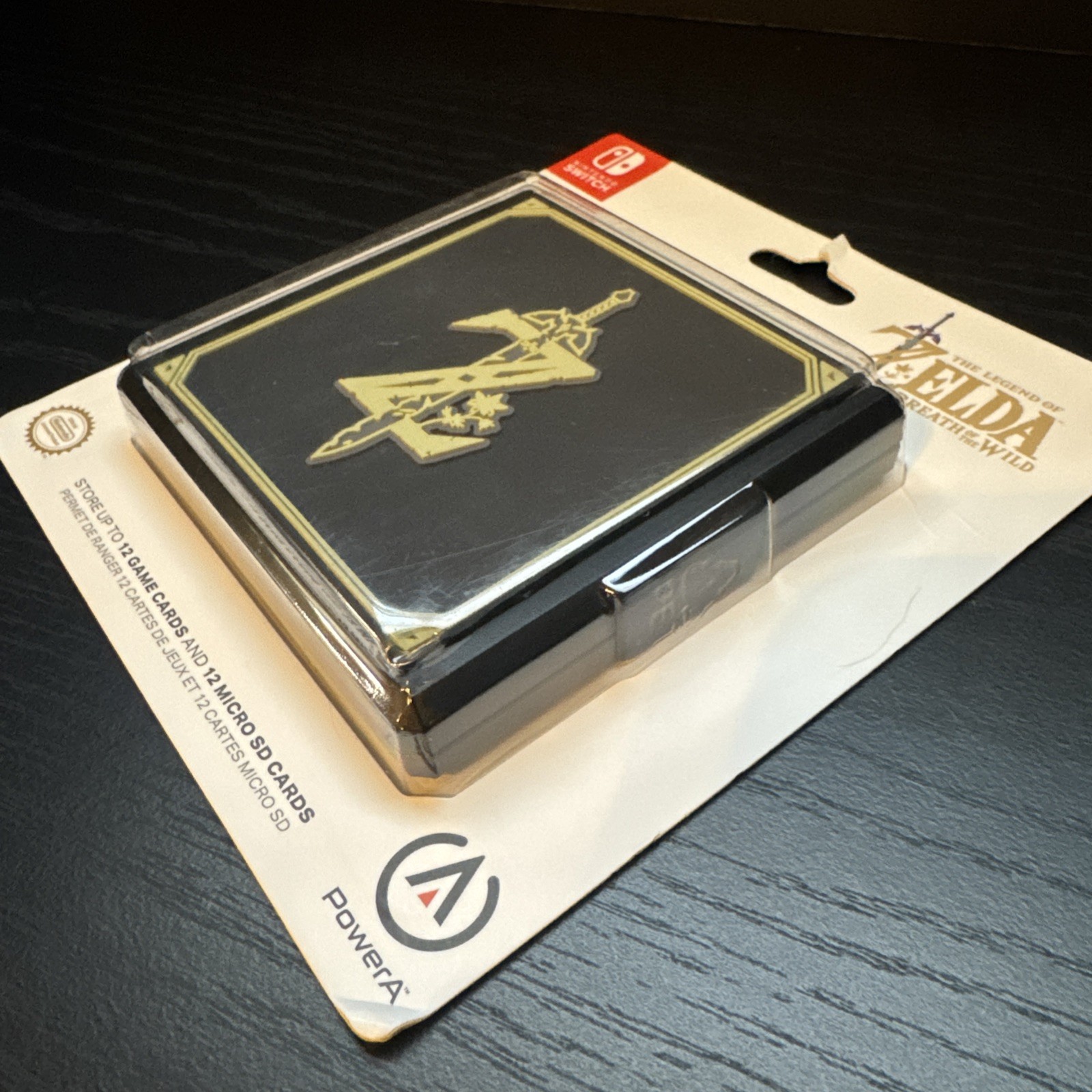 Nintendo Switch: Legend of Zelda Premium Game Card Case For 12 Games & Micro SD
