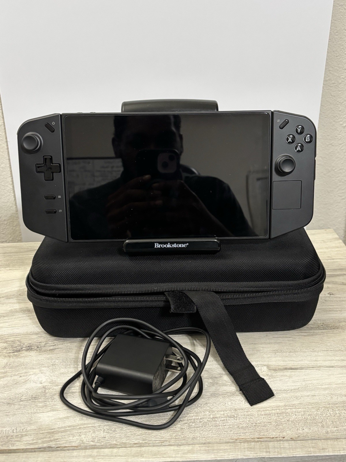 Lenovo Legion Go 1TB Handheld Gaming PC Good Condition Used
