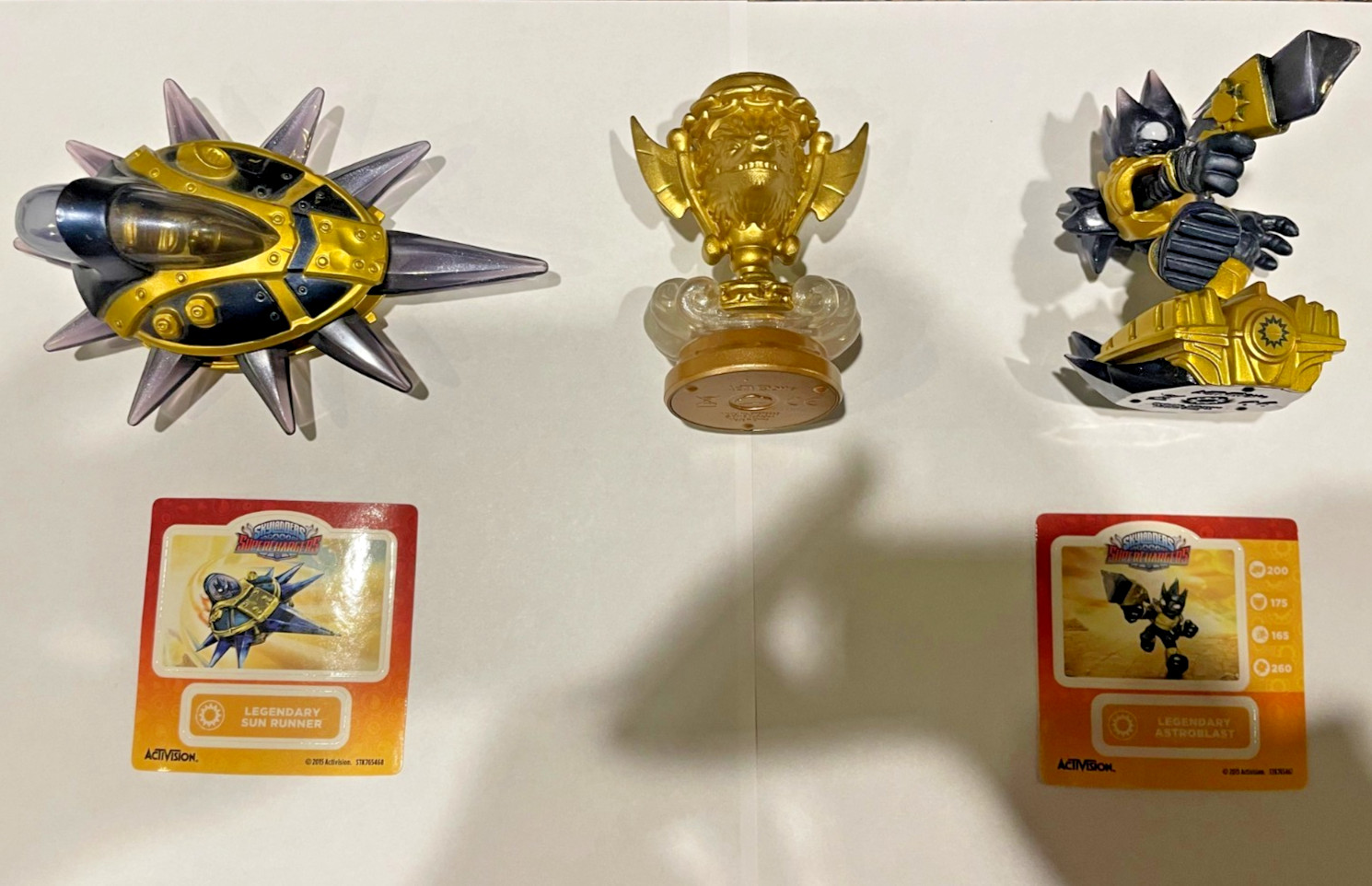 Skylanders Astroblast Sun Runner Superchargers Legendary Sky Racing Action Pack