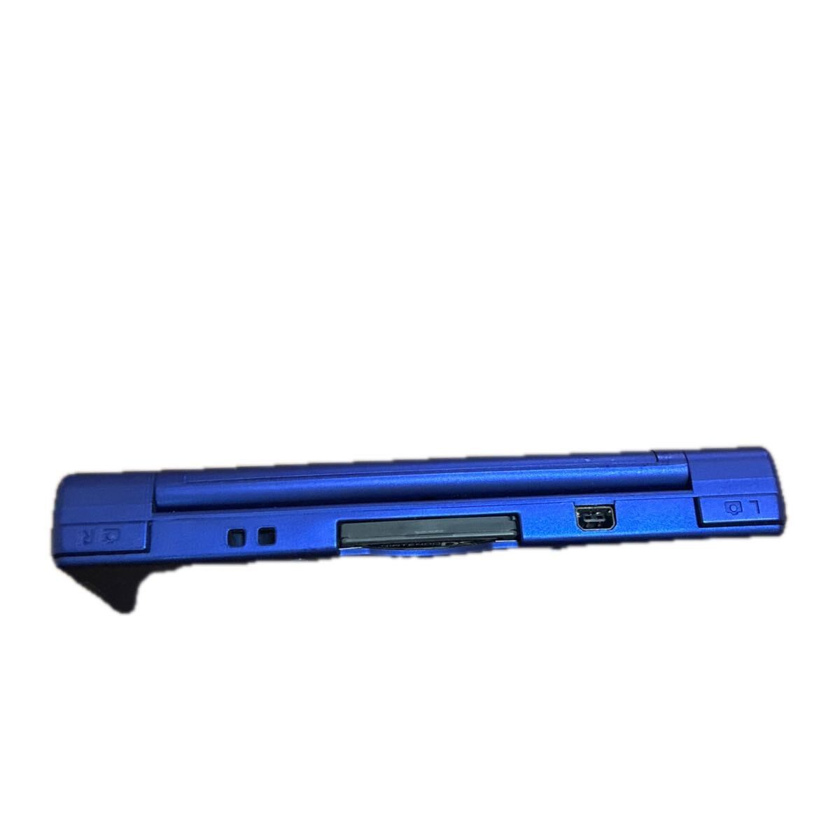 Nintendo DSi Handheld Console Metallic Blue Includes Stylus and Power Cable