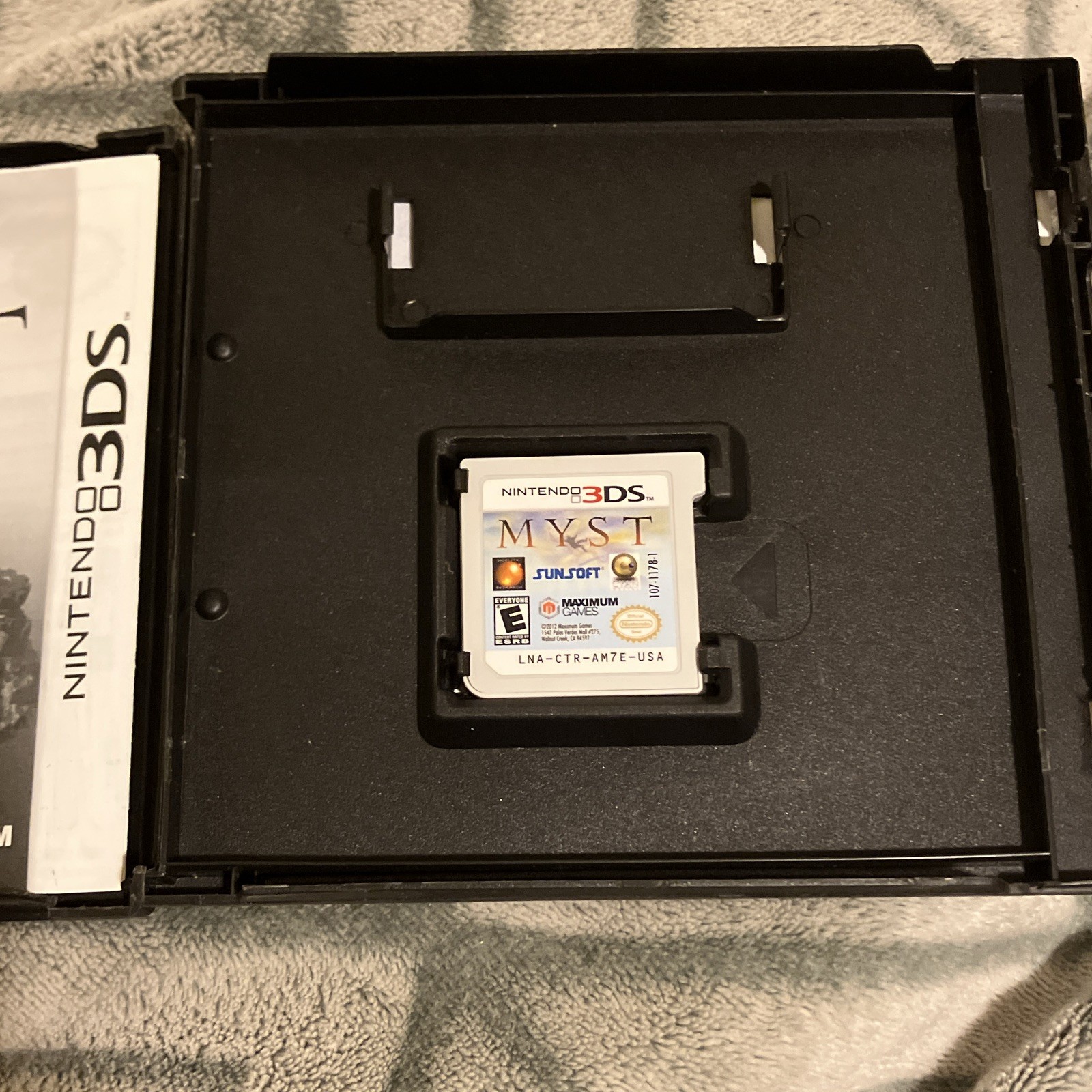 Maximum Games Myst (Nintendo 3DS) Manual Included 2012