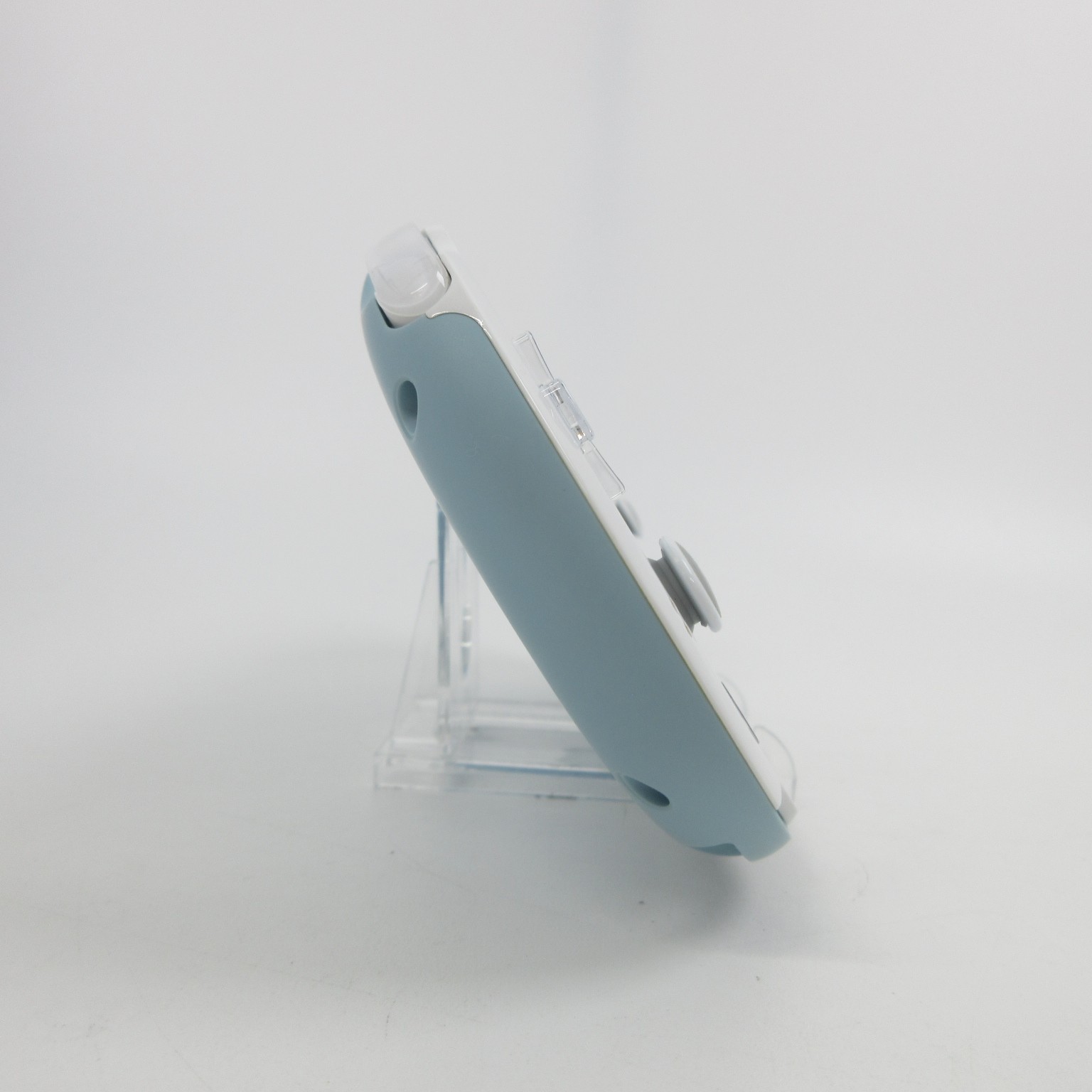 【Near Mint】Sony PS Vita PCH-2000 Light Blue / White Wi-Fi Model Console only #RE