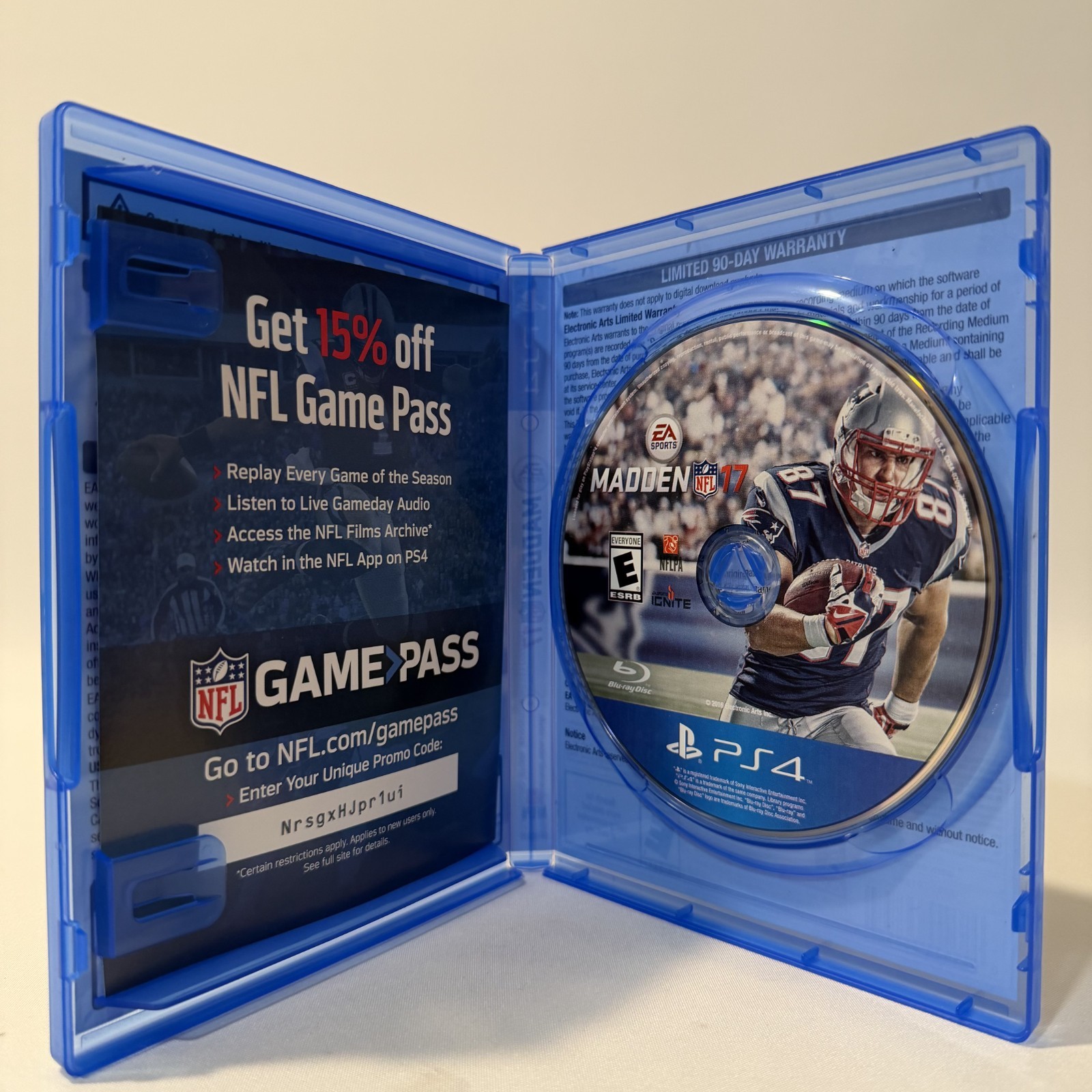 Madden NFL 17 Sony PlayStation 4 American Football Sports Simulation EA CIB