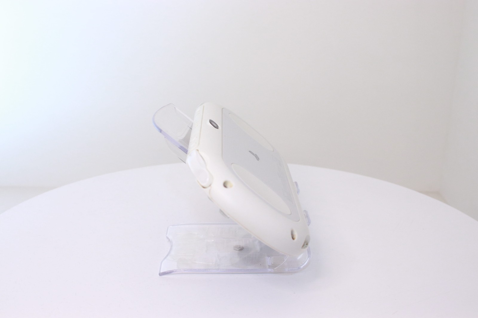 JP Game PS Vita PCH-2000 Glacier White [ Rank：B]