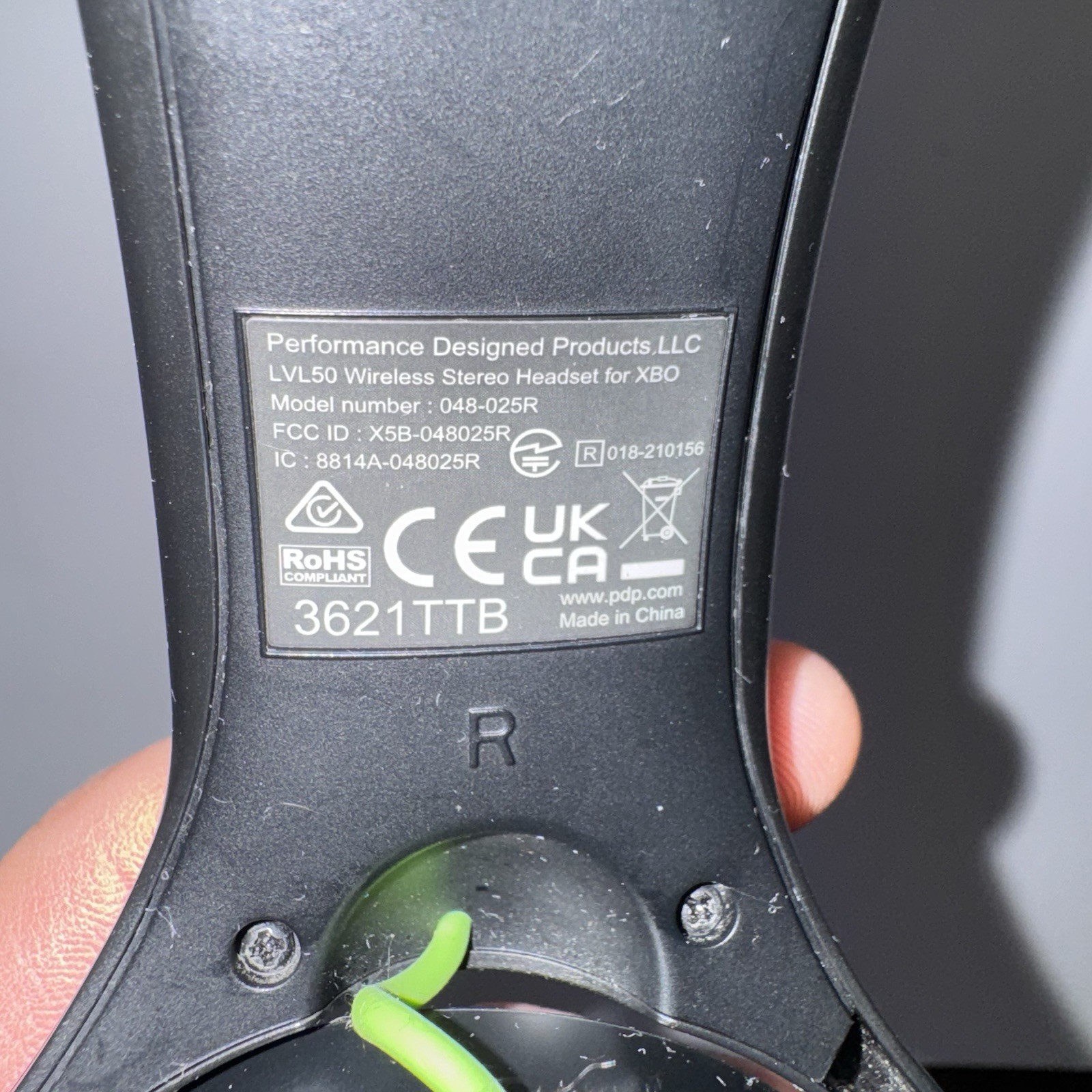 PDP LVL50 Wireless Stereo Headset Black Green Wireless USB Dongle Charging Cable