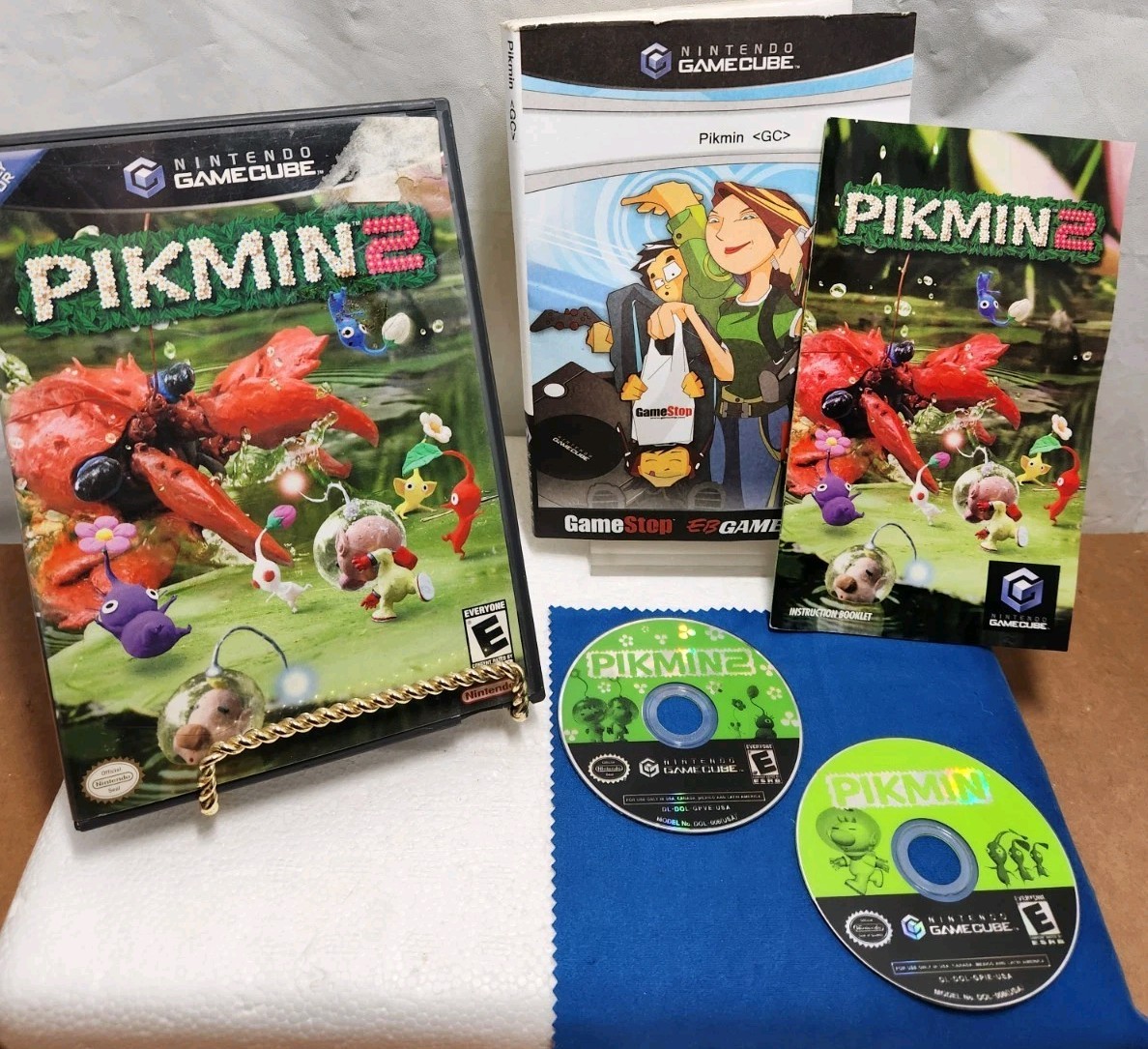 Pikmin And Pikmin 2 (Nintendo GameCube 2004)