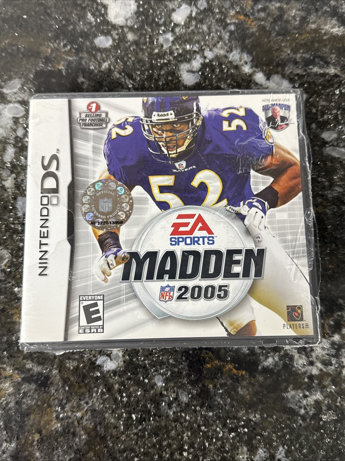 Madden 2005 (Nintendo DS, 2004) NFL Football BRAND NEW FACTORY SEALED!