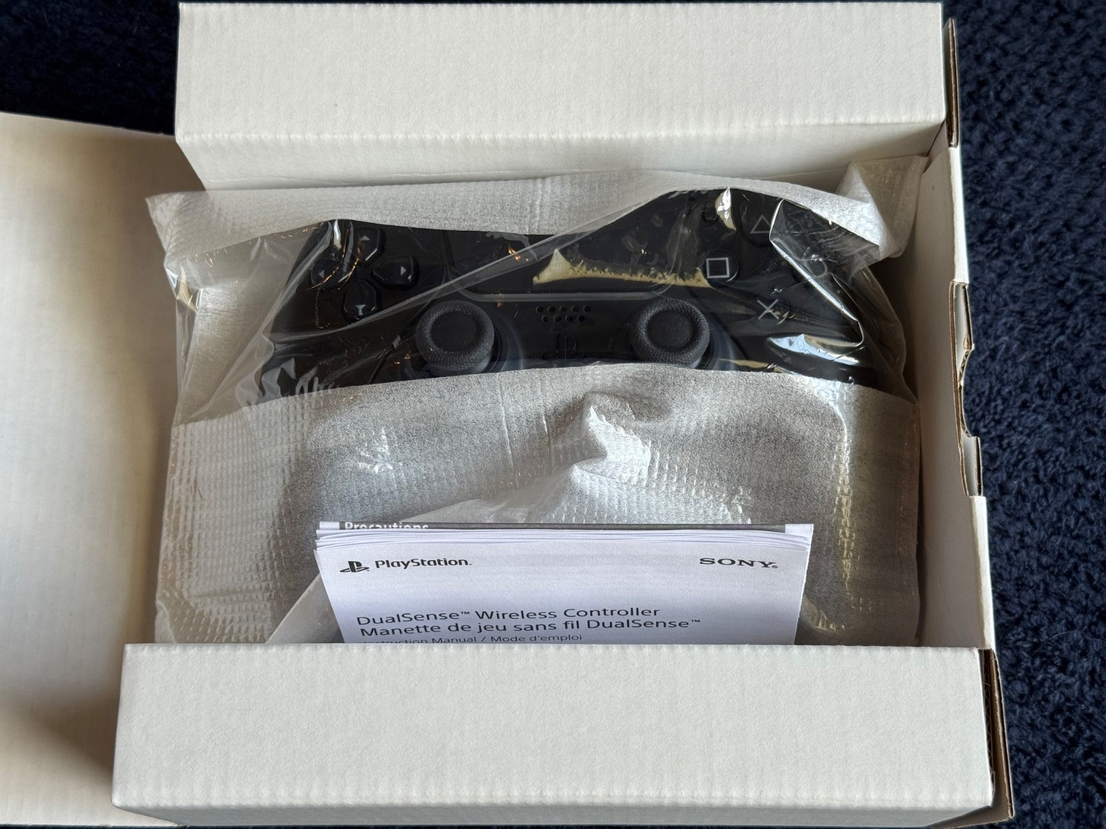 Sony PlayStation PS5 DualSense Controller – Midnight Black – Adult Owned