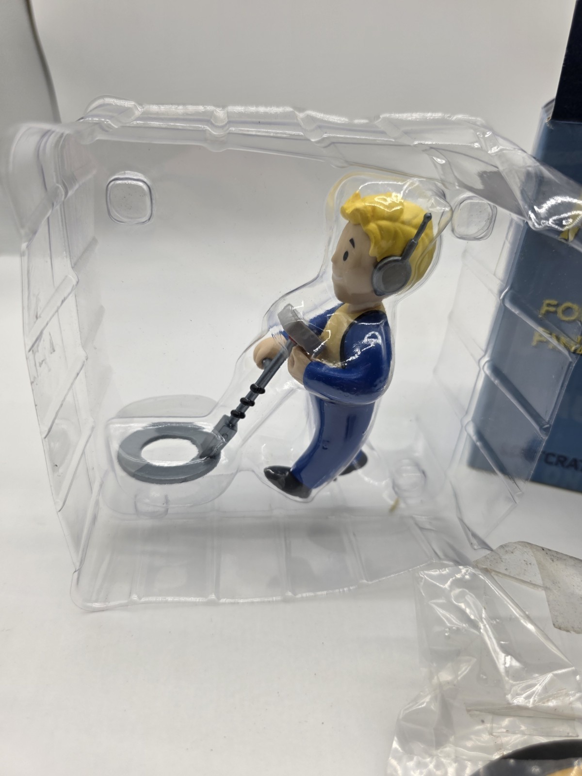 2018 Bethesda Fallout 4: Fortune Finder Perk Loot Crate Exclusive