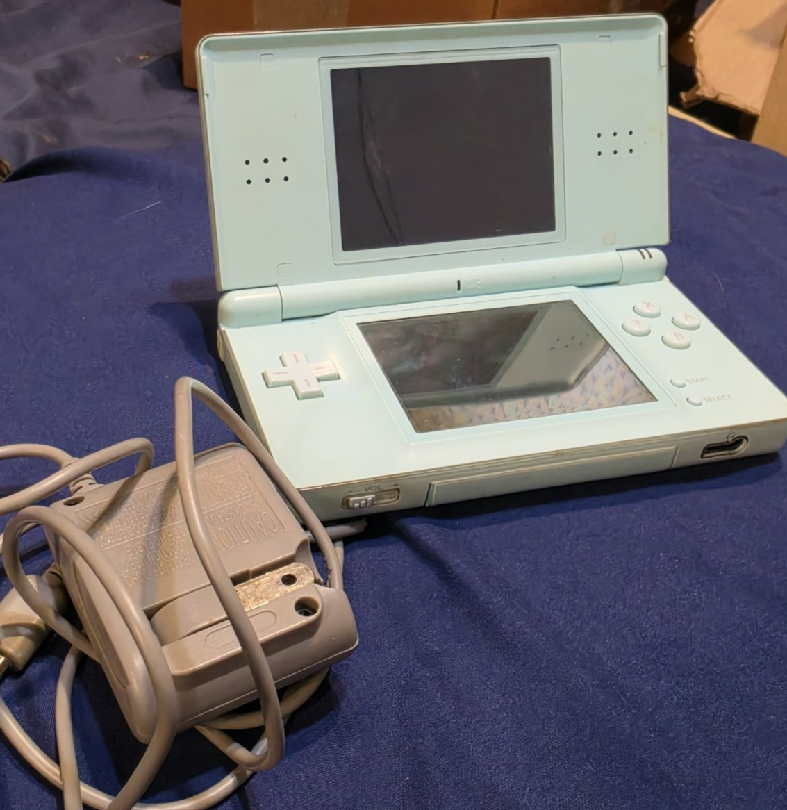 Nintendo DS Lite Ice Blue Handheld. Tested Working w/ Charger, Stylus & GBA Covr
