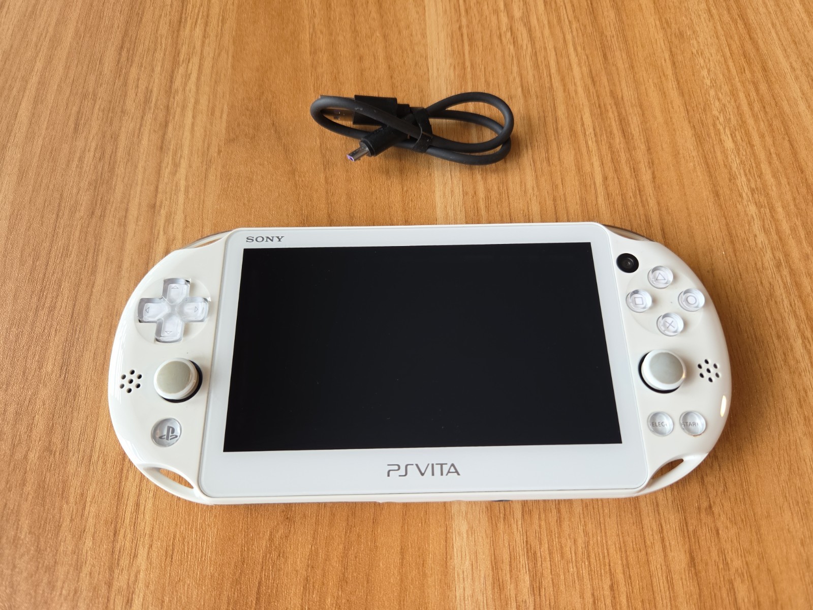 Sony Playstation PS Vita 2000 Slim PCH-2000 – Pearl White + Charger