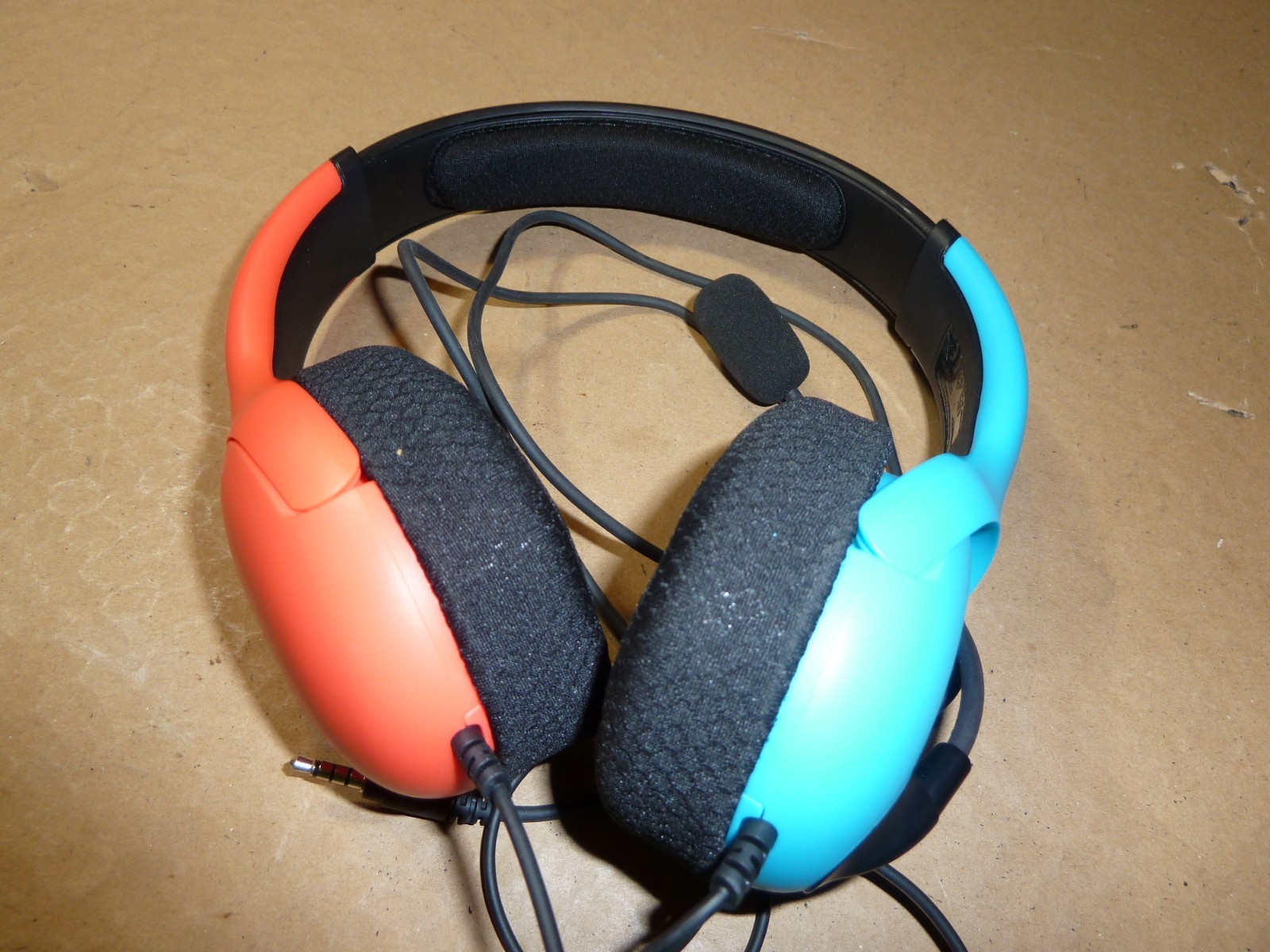 Nintendo Switch Gaming Headset Wired Brand PDP LVL40 Blue/Red,