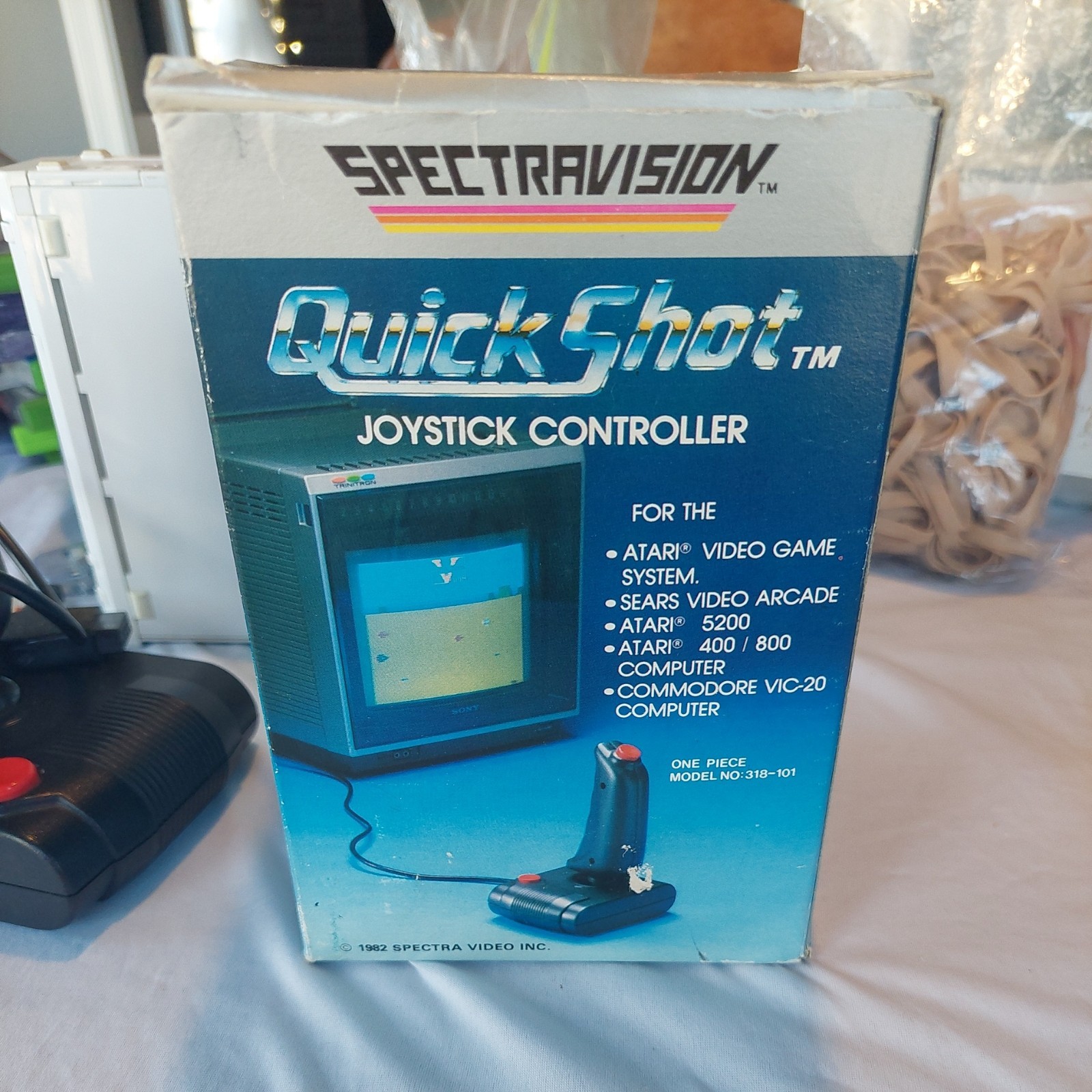 QUICKSHOT I JOYSTICK In Box 318-101 SPECTRAVISION COMMODORE & ATARI SYSTEMS