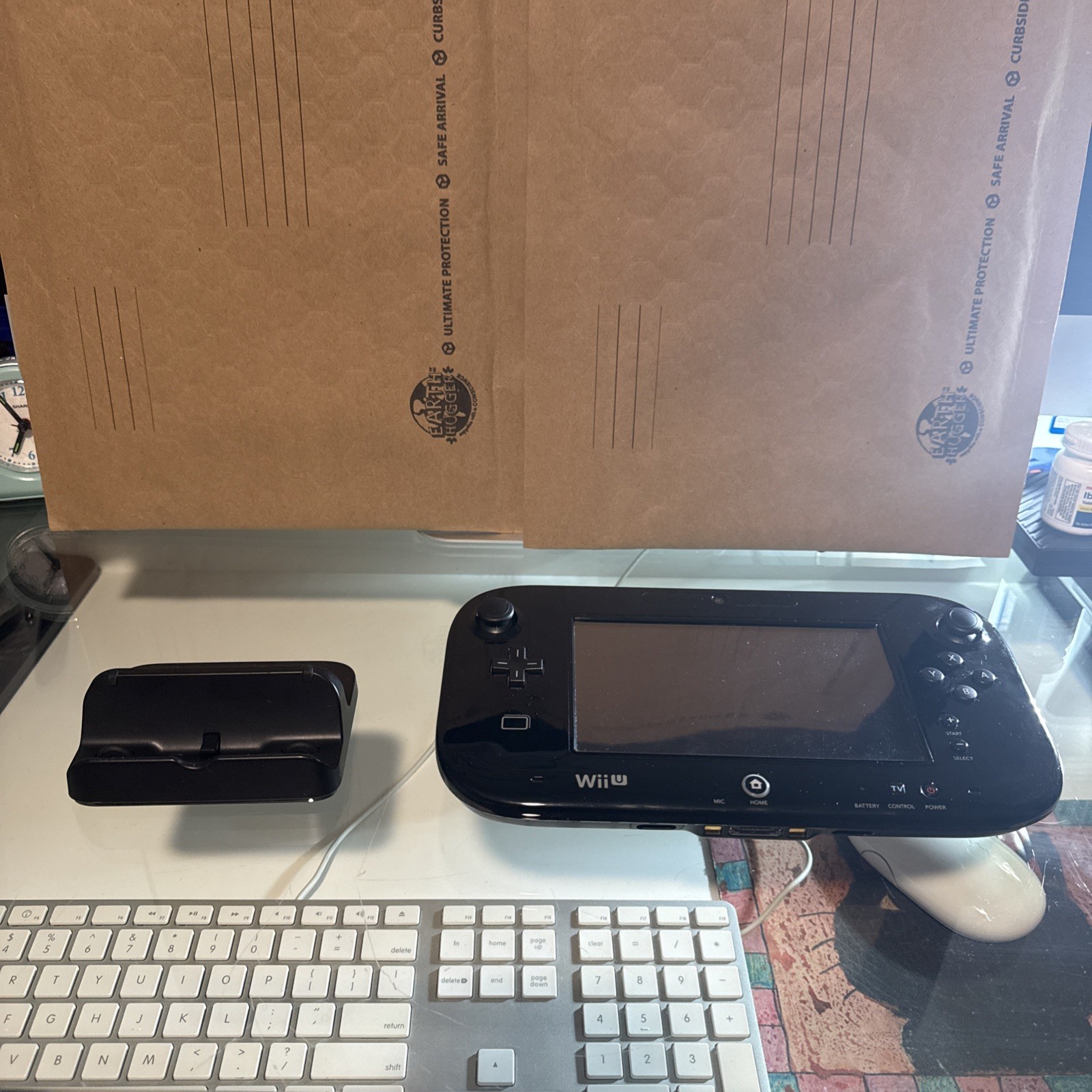 Nintendo Wii U WUP-010 Gamepad with Charging Dock TESTED WORKING READ DESC.
