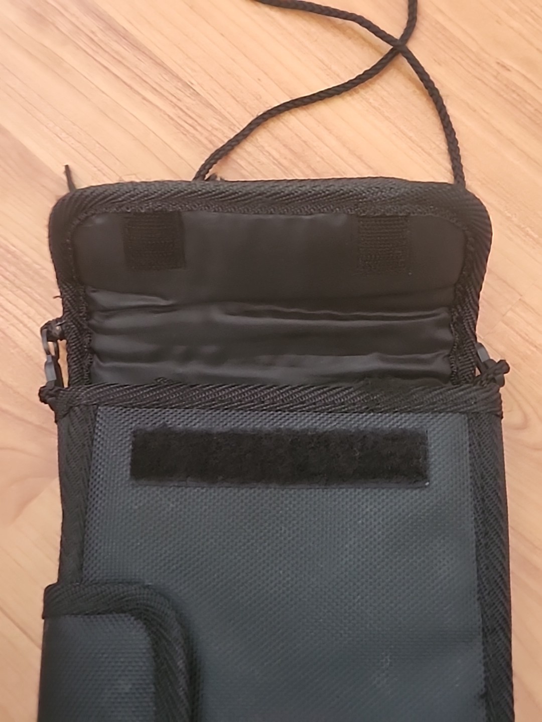 Nintendo Game Boy Vintage Console Travel Case Good Condition Authentic Nintendo