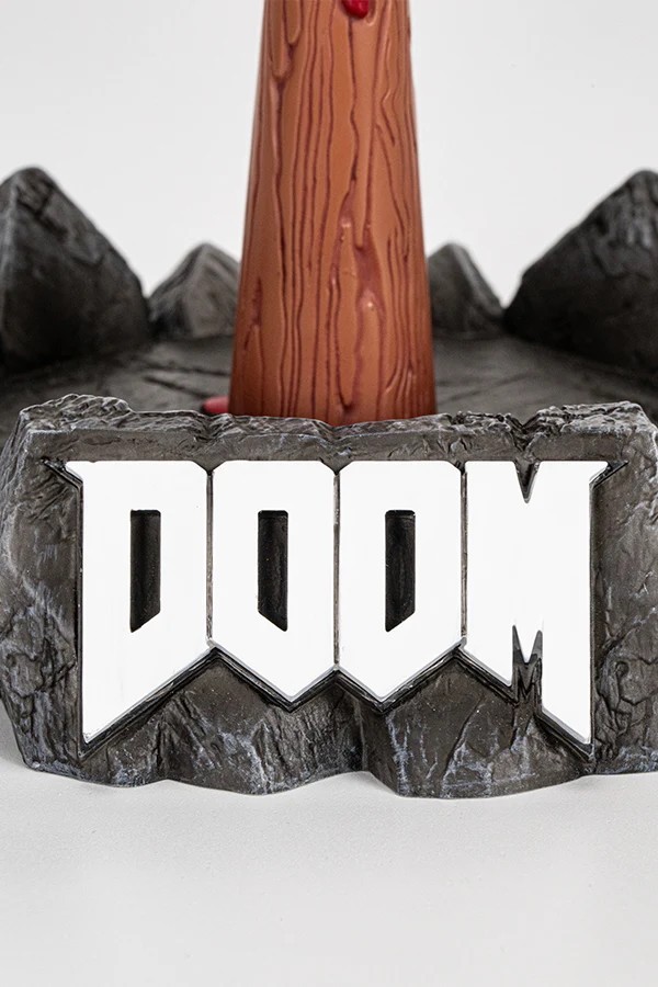 DOOM Daisy Plush with Base and Pike Brand New in Sealed Box Bethesda Sold Out