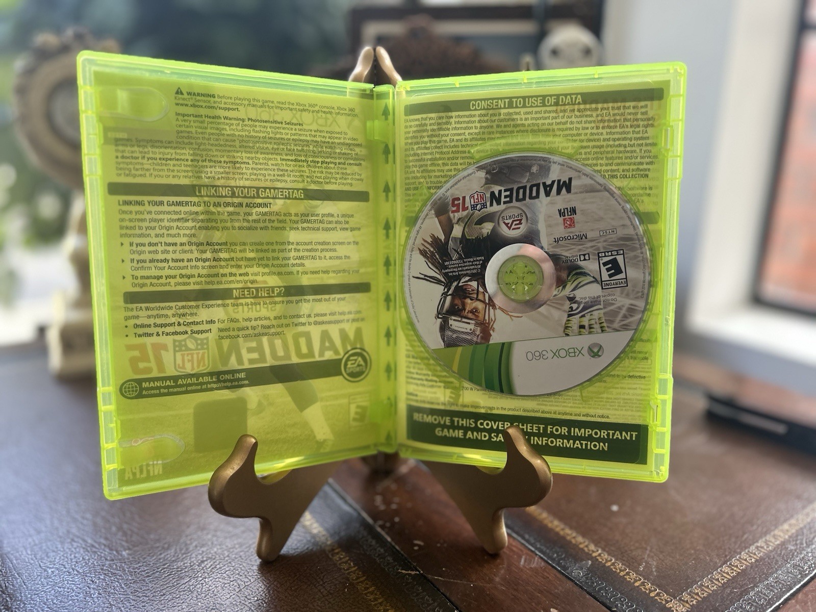 EA Sports Madden NFL 15 Xbox 360 American Football Game Better with Kinect