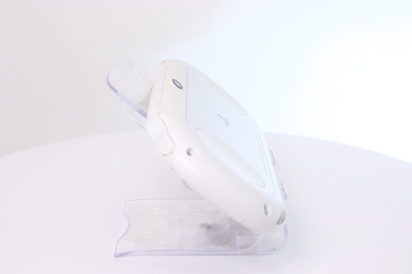 JP Game PS Vita PCH-2000 Glacier White [ Rank：B]